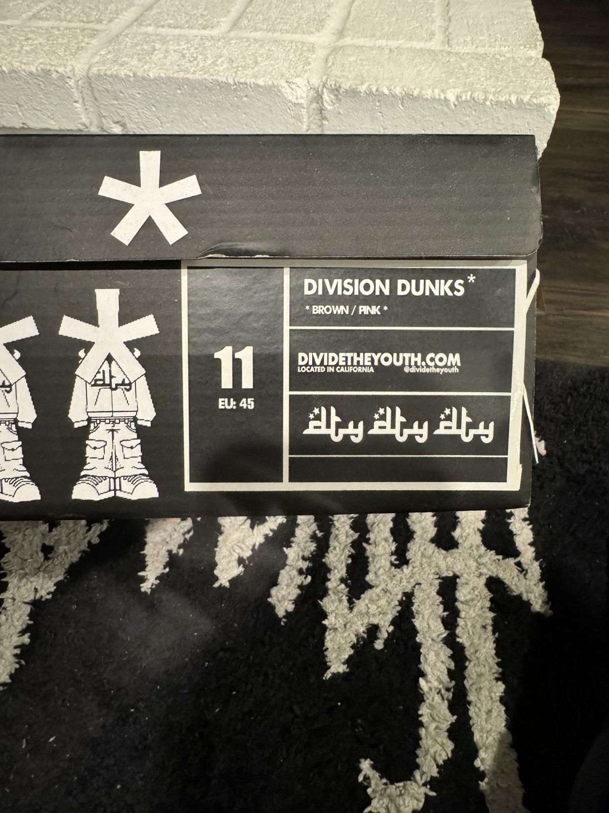 Divide The Youth DIVIDE THE YOUTH ‘STUSSY’ DIVISION DUNKS Size US 11 / EU 44 - 10 Thumbnail