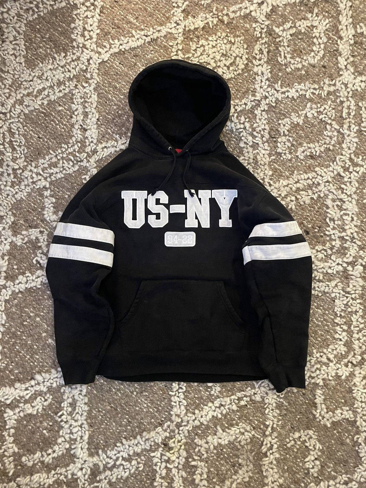 Supreme Supreme hoodie US-NY Size US L / EU 52-54 / 3 - 1 Thumbnail