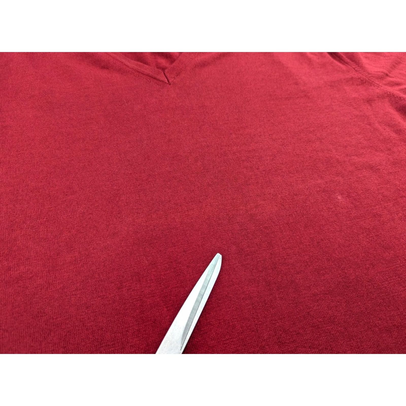 Yves Saint Laurent VINTAGE Yves Saint Lauren Sweater Mens L Red Cotton V-Neck Jumper Knit Pullover Size US L / EU 52-54 / 3 - 3 Thumbnail