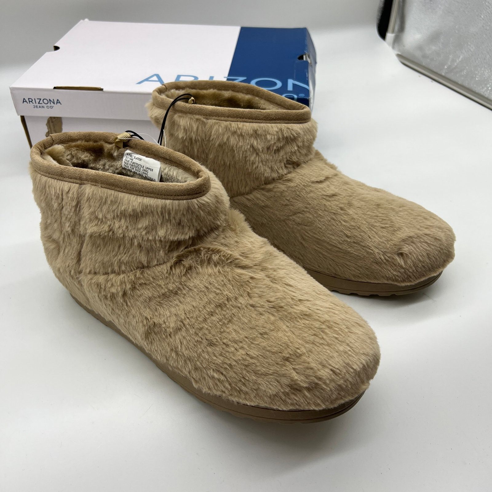 Other Arizona Jean Co Womens Faux Fur Slater Flat Winter Boots Size US 10 / IT 40 - 1 Thumbnail