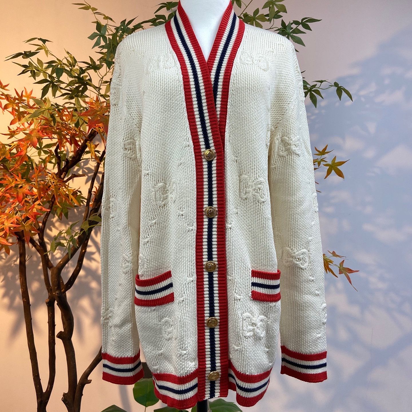 Gucci Gucci GG Logo Knit Cardigan Size XS Size XS / US 0-2 / IT 36-38 - 1 Thumbnail