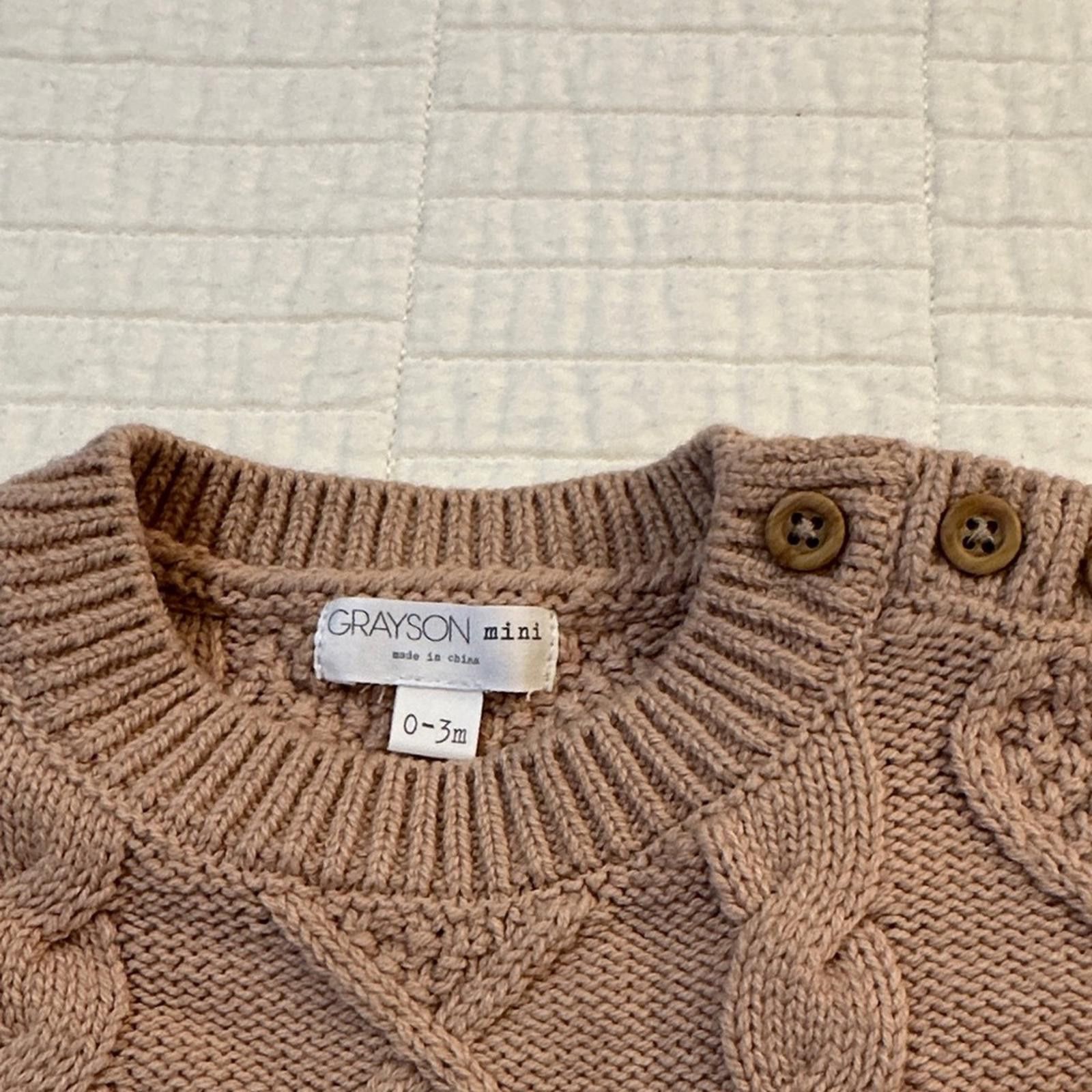 Other Grayson Mini Cozy Cable Knit Sweater Baby 0-3 mo Burts Bees Size US XXS / EU 40 - 2 Thumbnail