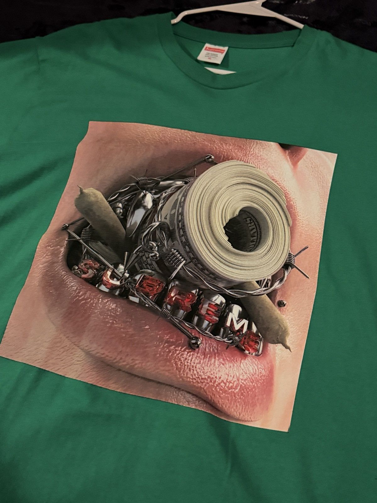 Supreme Supreme Stack Tee Green FW21 Graphic T Shirt Size XL Size US XL / EU 56 / 4 - 2 Thumbnail
