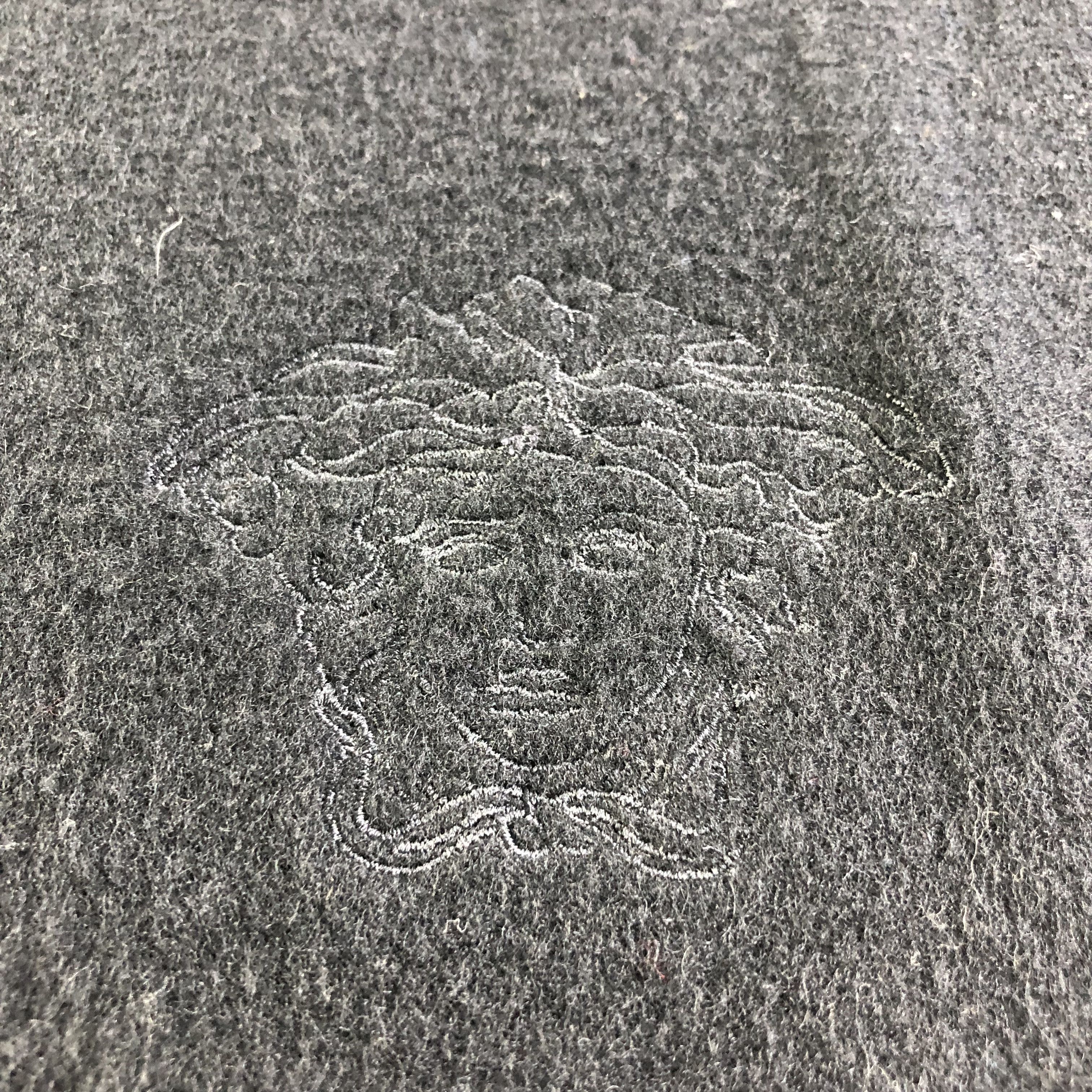 Versace Versace Medusa Head Merino Scarf Muffler Neckwear V2590 Size ONE SIZE - 4 Thumbnail