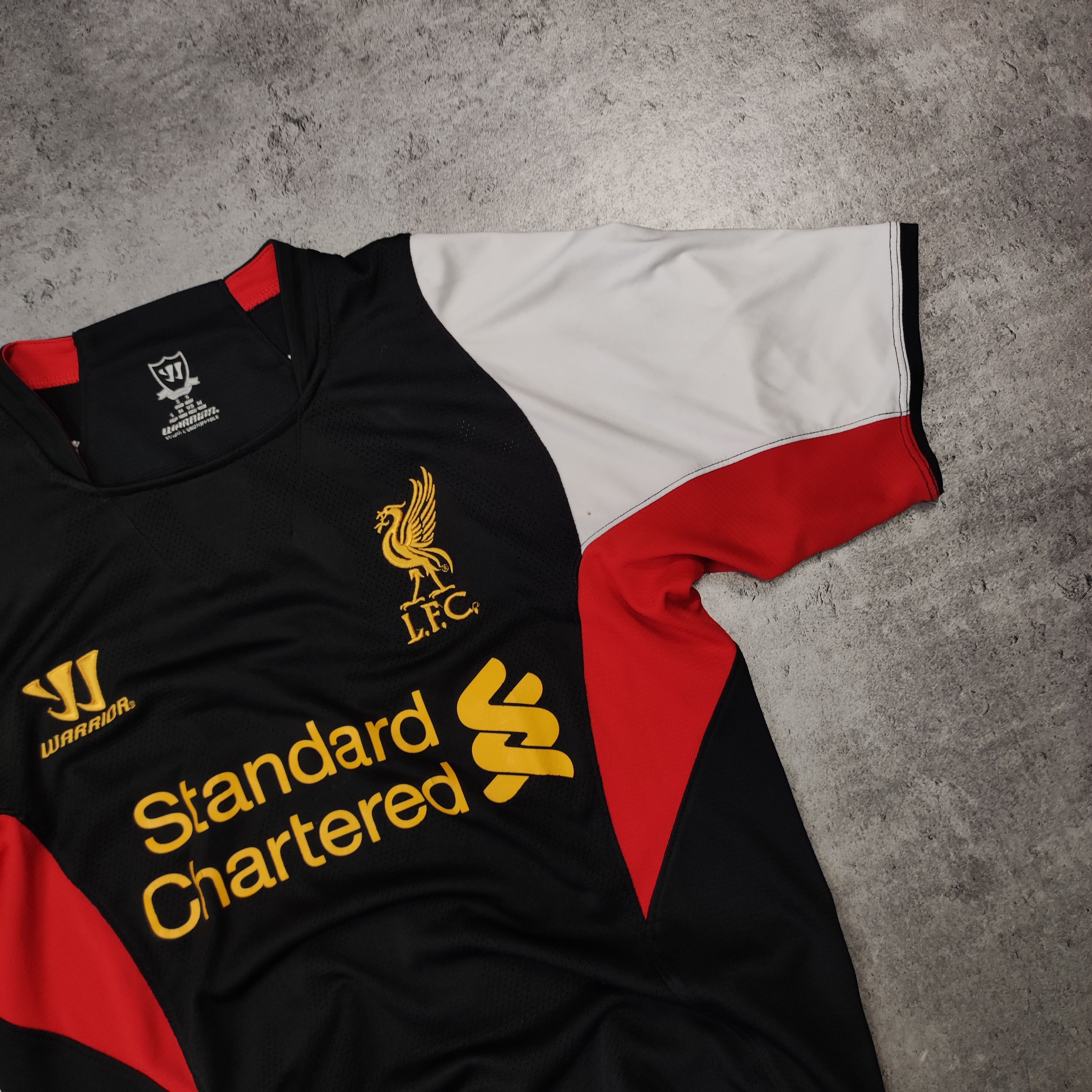 Other RARE Warrior Liverpool FC Match Football Soccer Jersey Size US S / EU 44-46 / 1 - 3 Thumbnail
