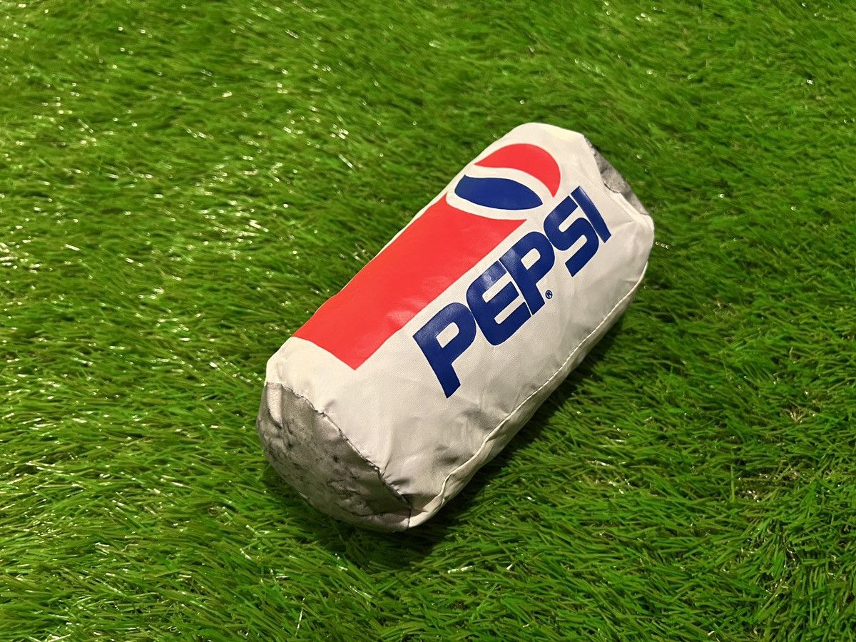 Pepsi × Vintage 90s RARE Pepsi Cola Vintage Nylon QUIK PACK Can Windbreaker Size US XL / EU 56 / 4 - 8 Thumbnail
