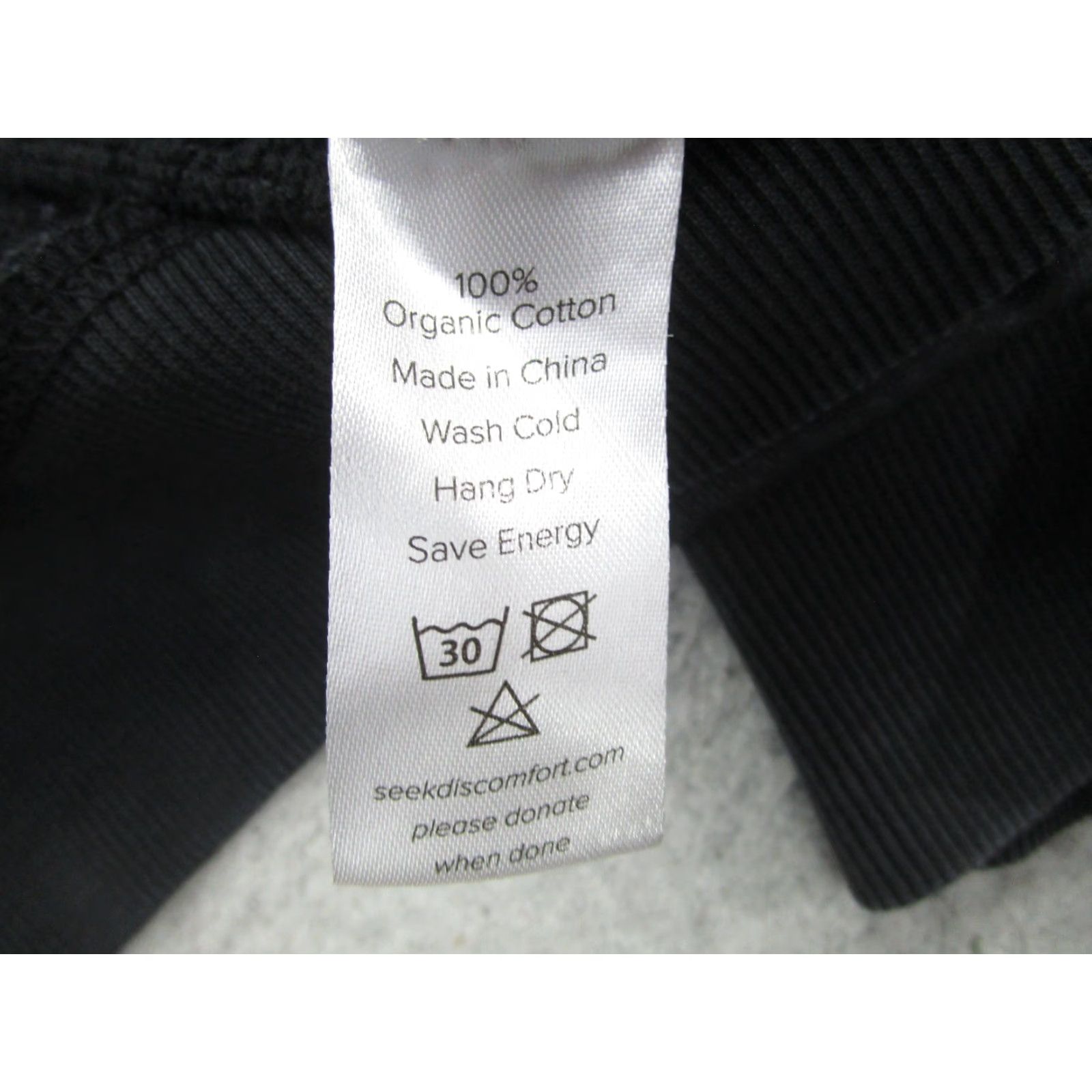 Vintage SEEK DISCOMFORT Sweatshirt Mens Small Black Pullover Organic Cotton Crewneck Graphic Print Logo 90s Quotes Size US S / EU 44-46 / 1 - 7 Thumbnail