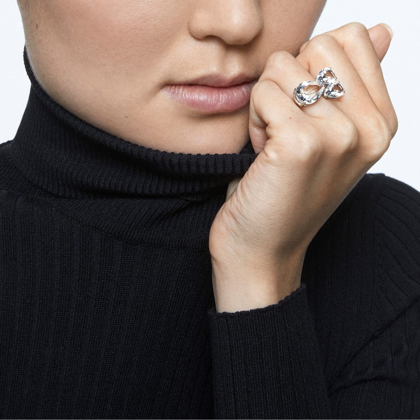 Swarovski Swarovski Millenia ring Pear cut, White Size 7 / EUR 55 Size ONE SIZE - 9 Thumbnail