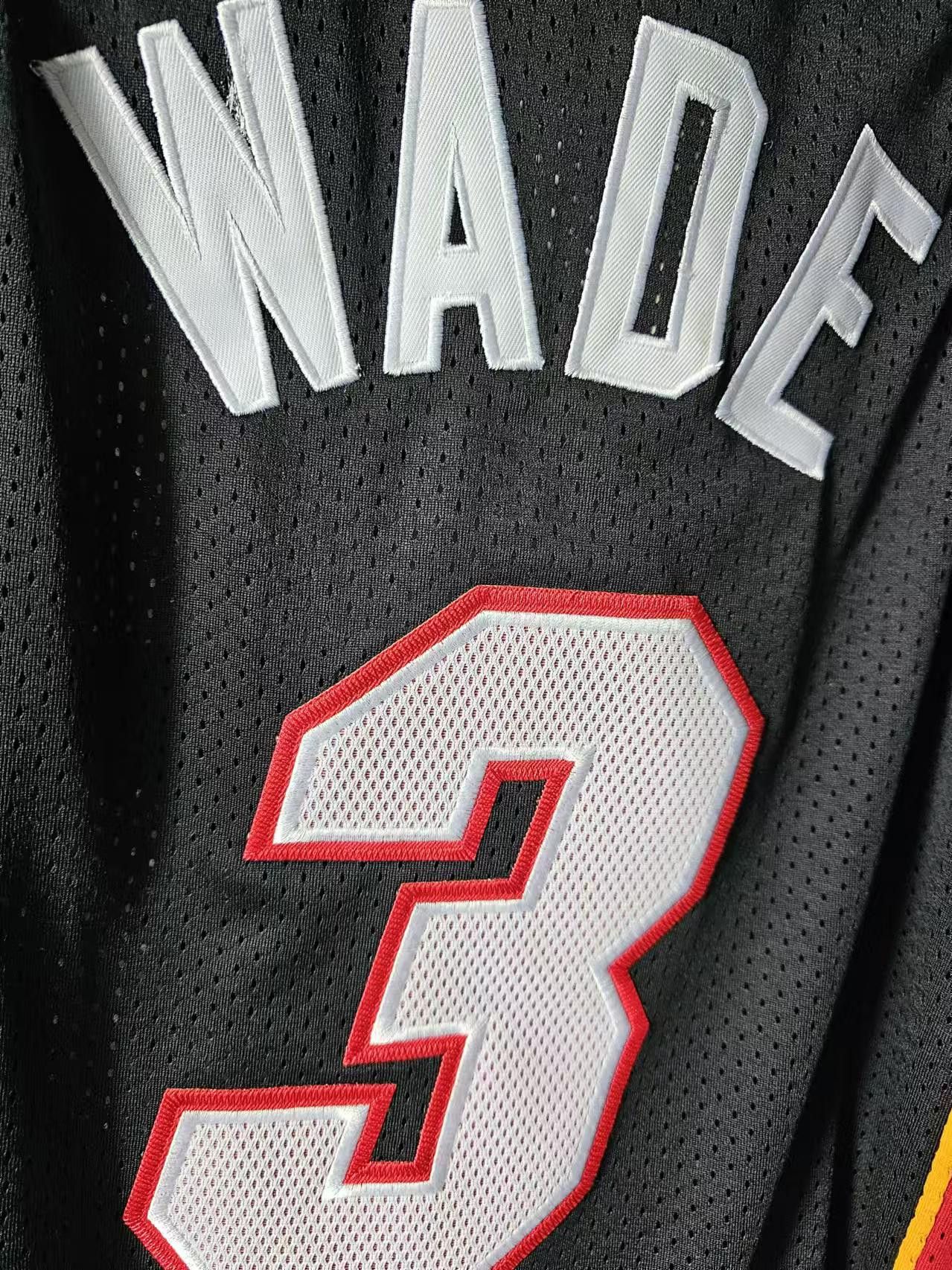 NBA Miami Heat #3 Dwyane Wade Jersey L Size US L / EU 52-54 / 3 - 4 Thumbnail