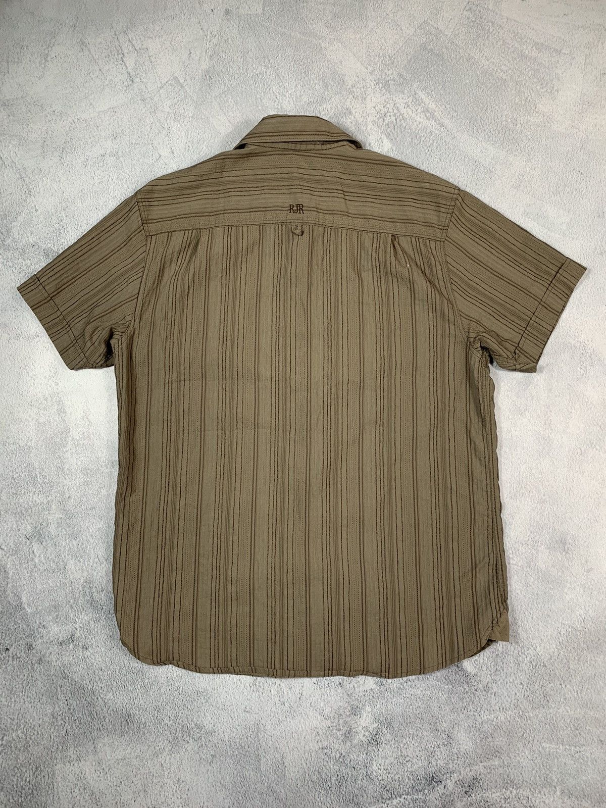 Vintage Vintage Y2K Style Striped Japanese button ups shirt size M Size US M / EU 48-50 / 2 - 6 Thumbnail