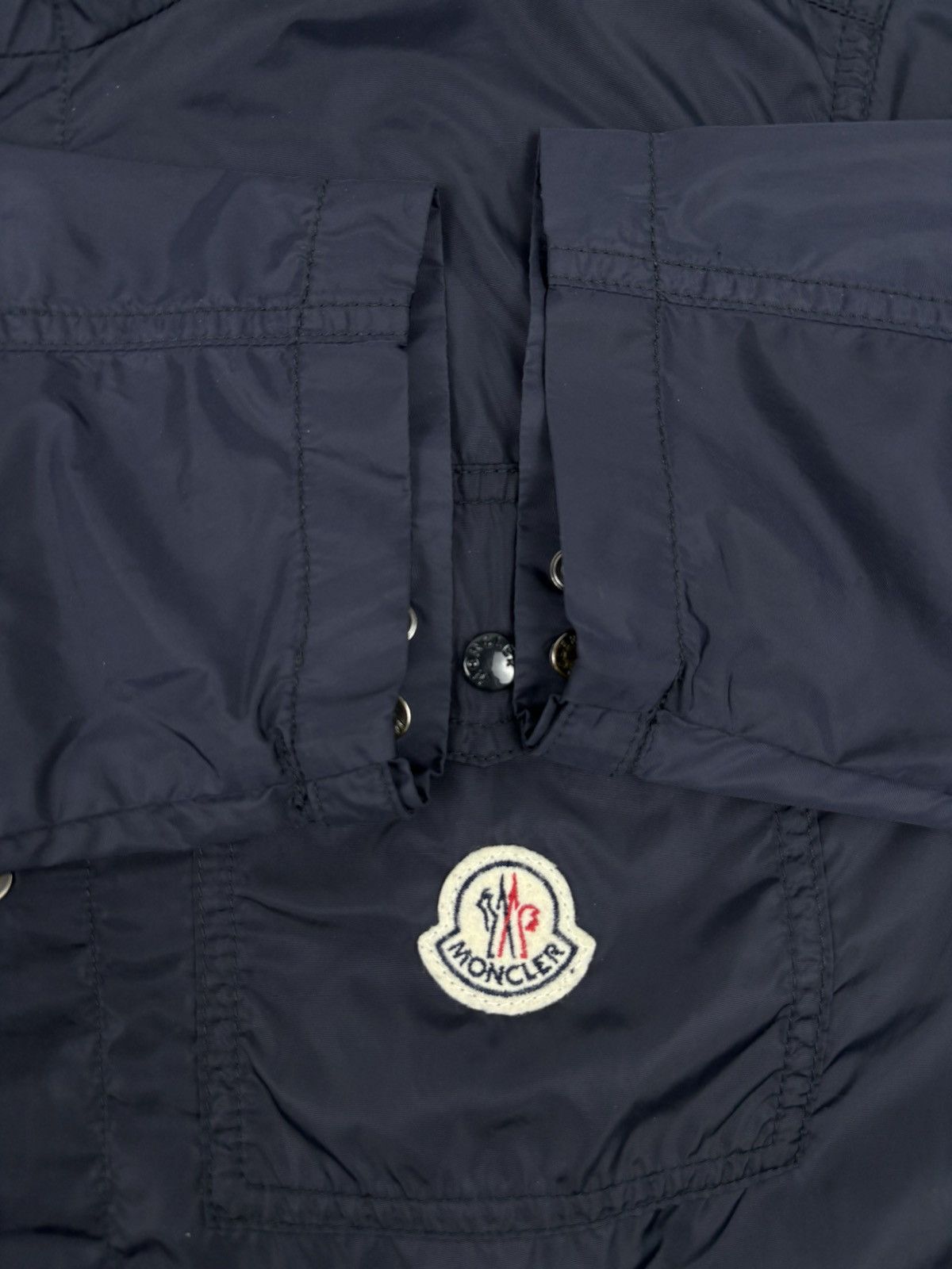 Moncler RARE ROY Front Patch Pocket Nylon Rain Hooded Jacket Bomber Windbreaker Size US M / EU 48-50 / 2 - 17 Thumbnail
