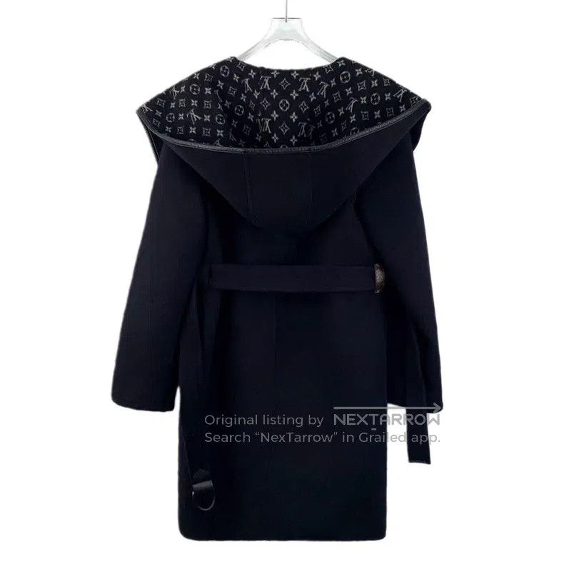 Louis Vuitton Louis Vuitton Black inside logo presbyopic full print shee Size XS / US 0-2 / IT 36-38 - 2 Thumbnail