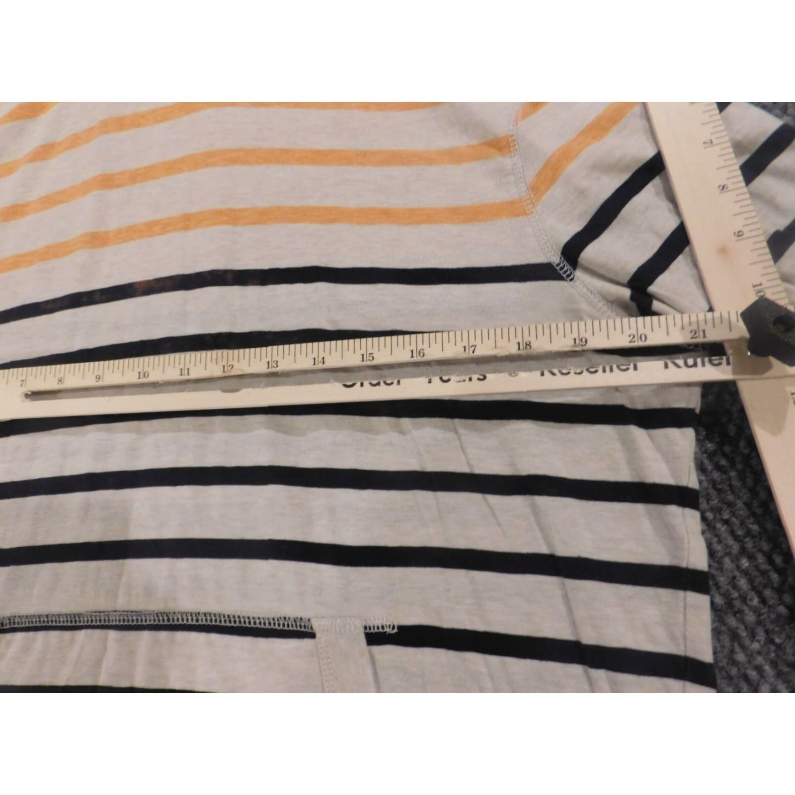 American Eagle Outfitters American Eagle Outfitters Sweater Pullover Mens M White Striped Athletic Knit Quilted Cable-Knit Long Sleeve Round Neck Fall Winter Casual City Size US M / EU 48-50 / 2 - 7 Thumbnail