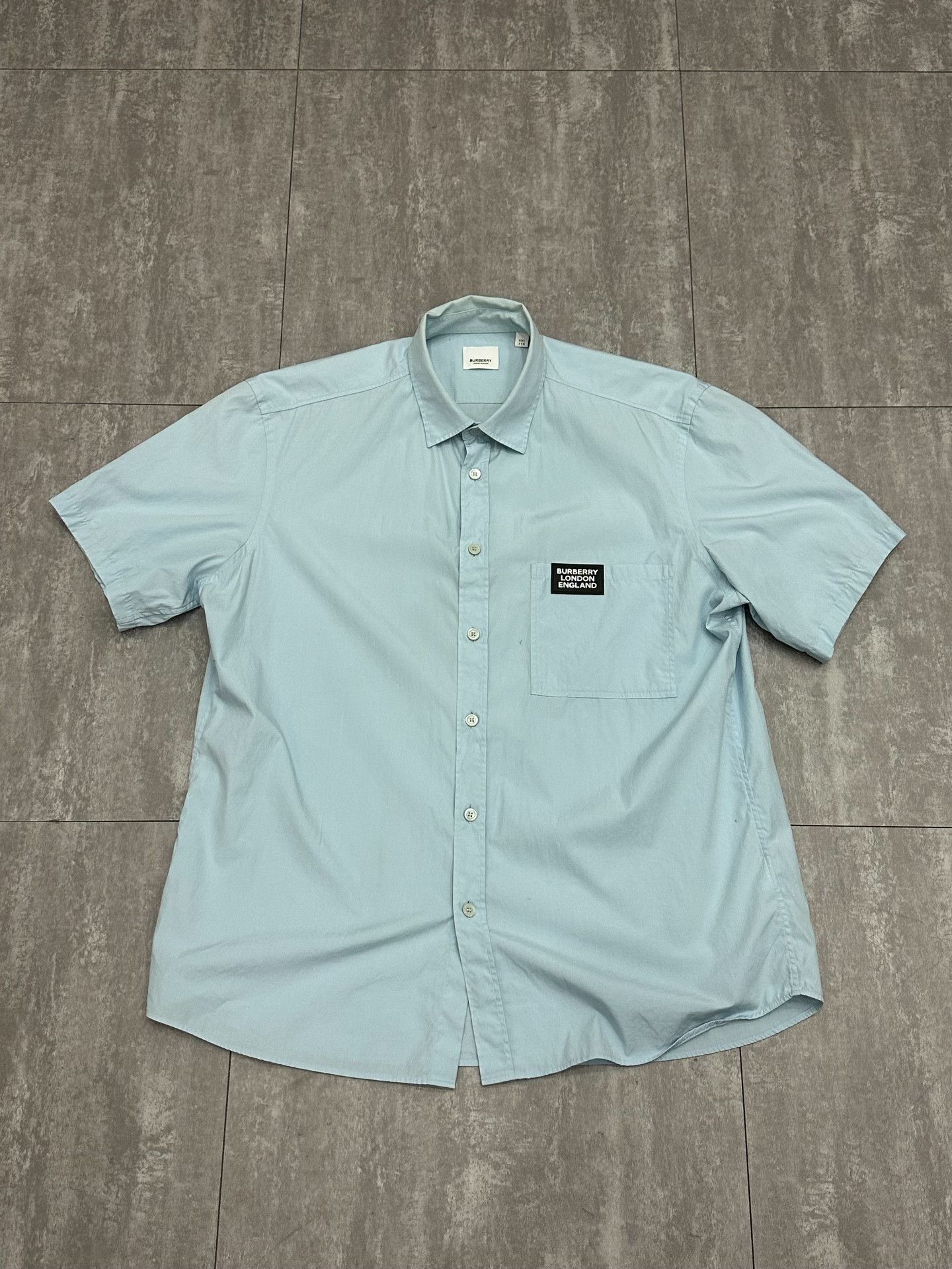 Burberry Burberry Shirt xxl Men Size US XXL / EU 58 / 5 - 1 Thumbnail