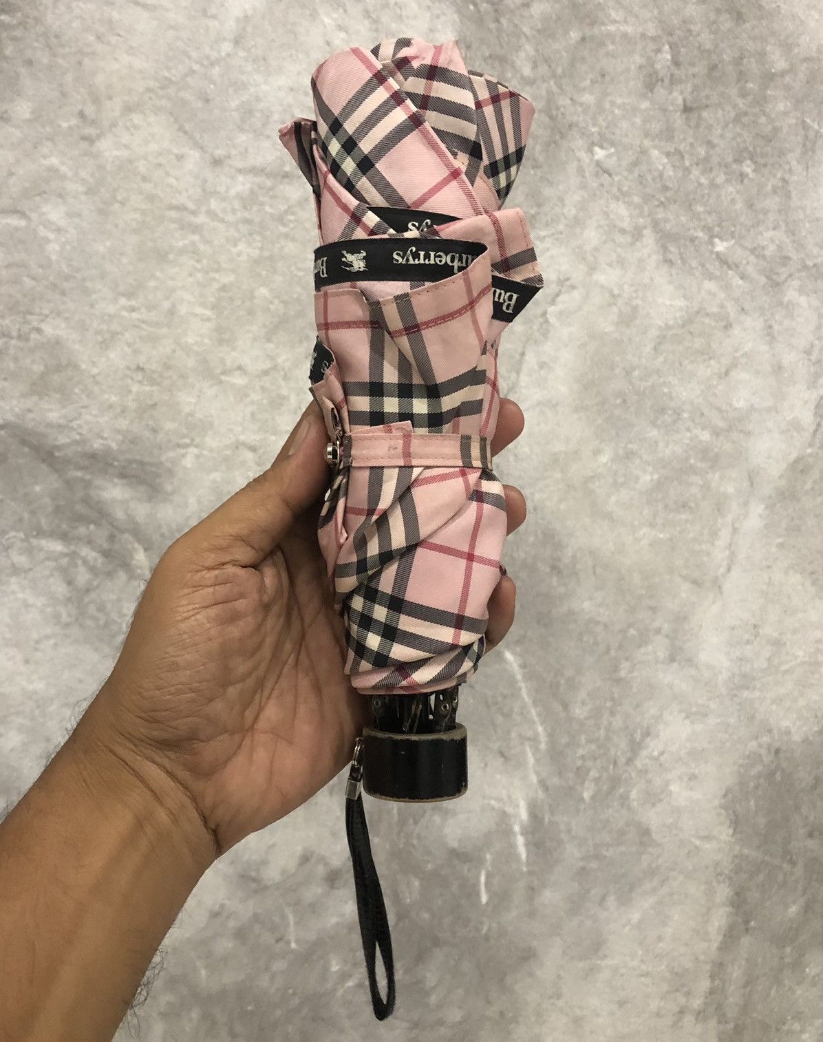 Burberry Burberry's Checked Novacheck Waterproof Folding Umbrella Size ONE SIZE - 17 Thumbnail