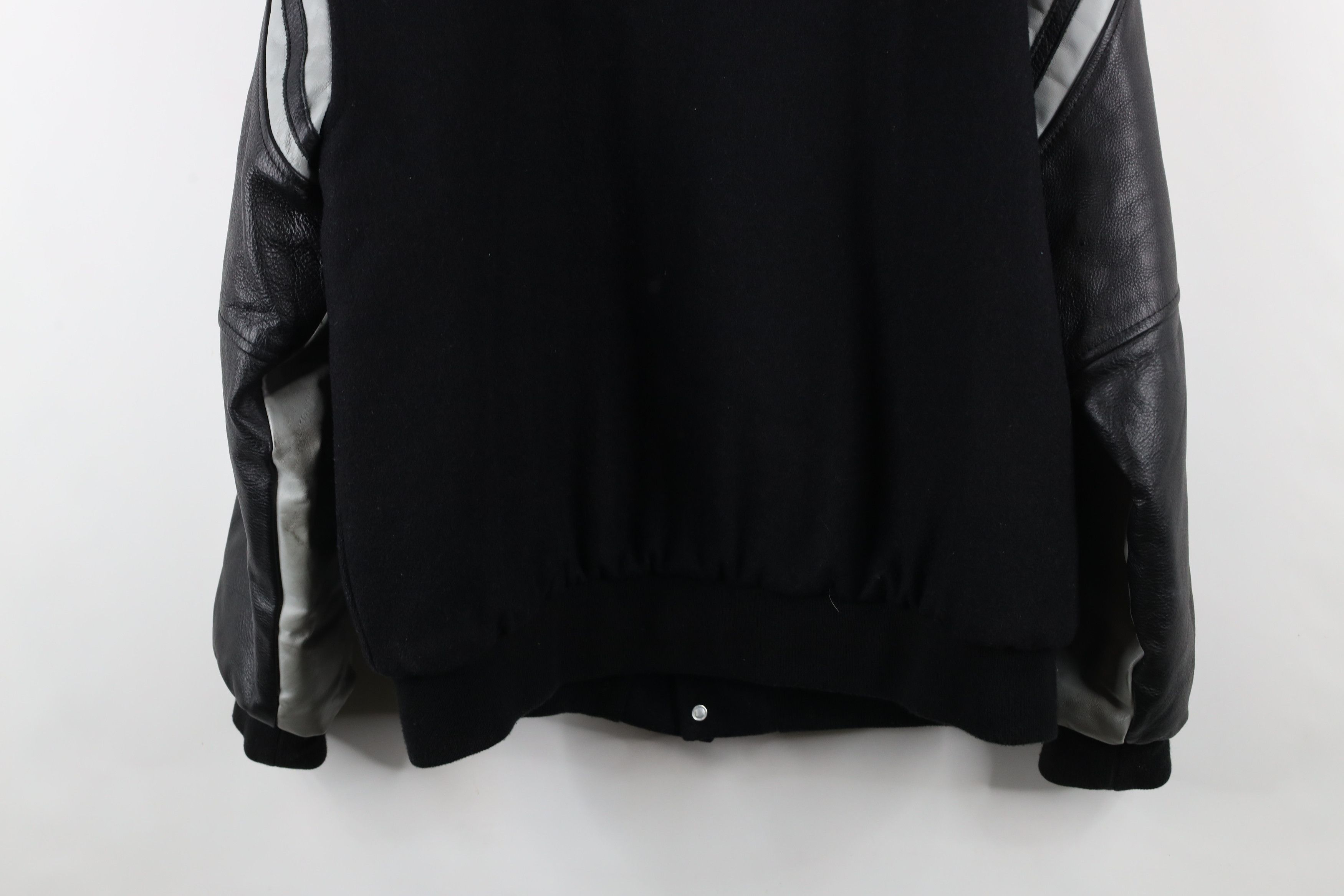 Vintage Vintage 90s United Auto Wool Leather Varsity Jacket USA Size US XL / EU 56 / 4 - 15 Thumbnail