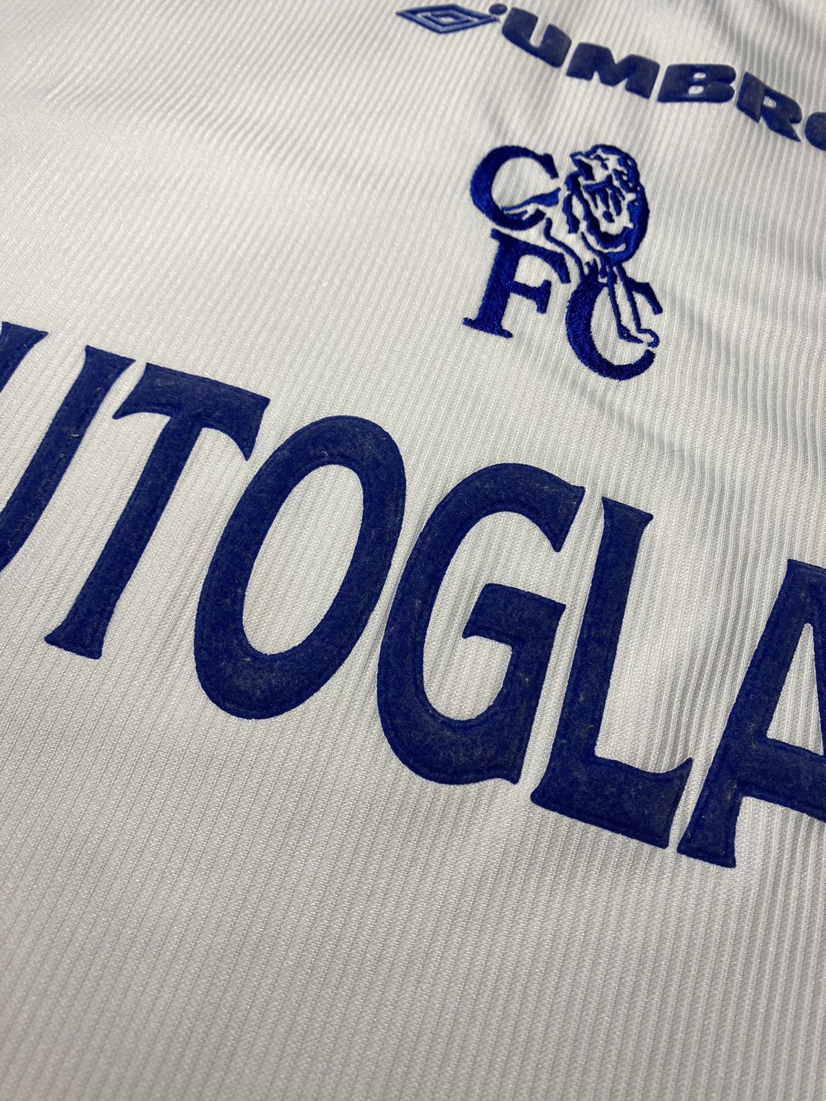 Umbro × Vintage Vintage 1999-00 Umbro Chelsea FC Football Soccer Jersey Tee Size US XL / EU 56 / 4 - 8 Thumbnail