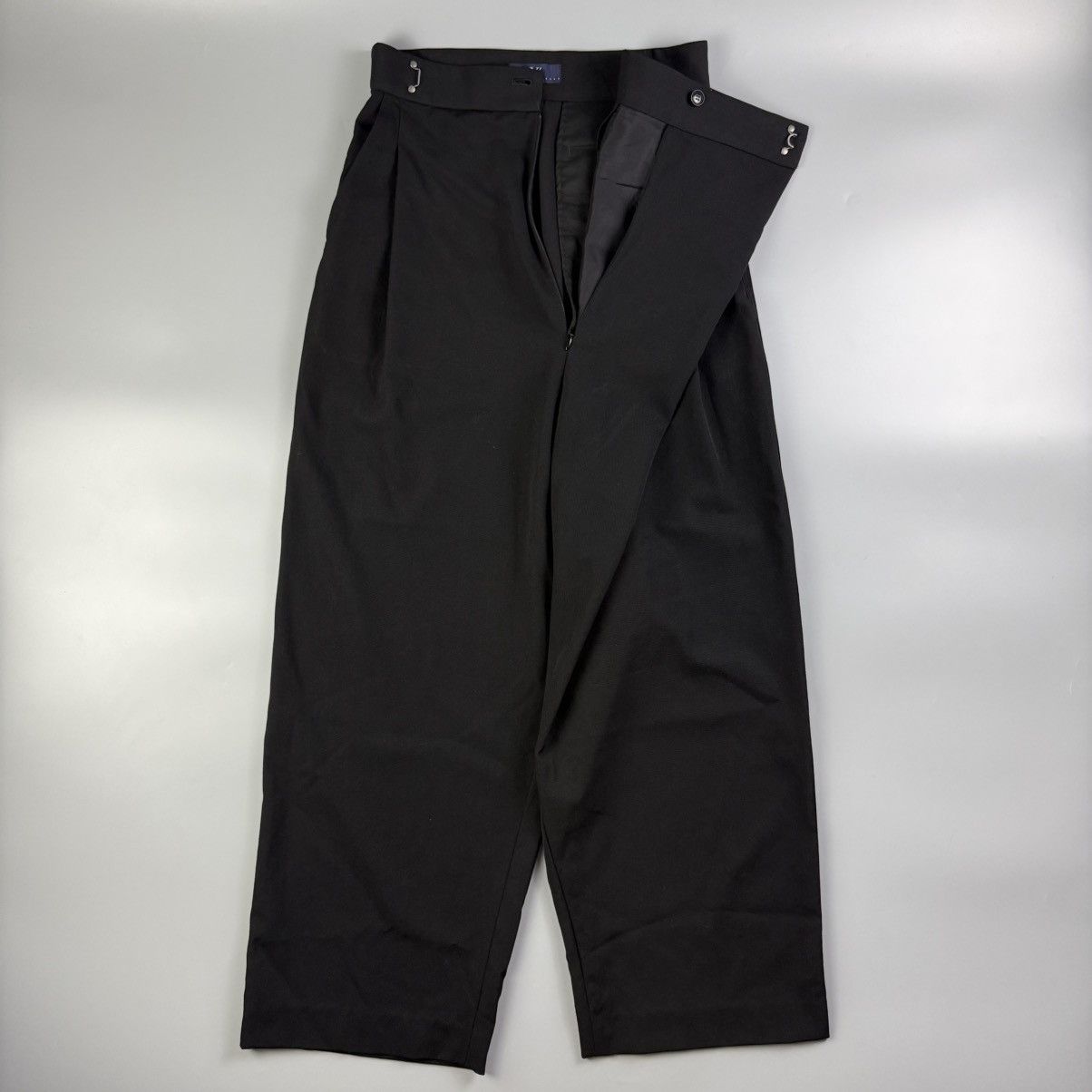 Y's Y’s - S/S24 - Washer Wool Gabardine Tucked Pants Size 27" / US 4 / IT 40 - 4 Thumbnail