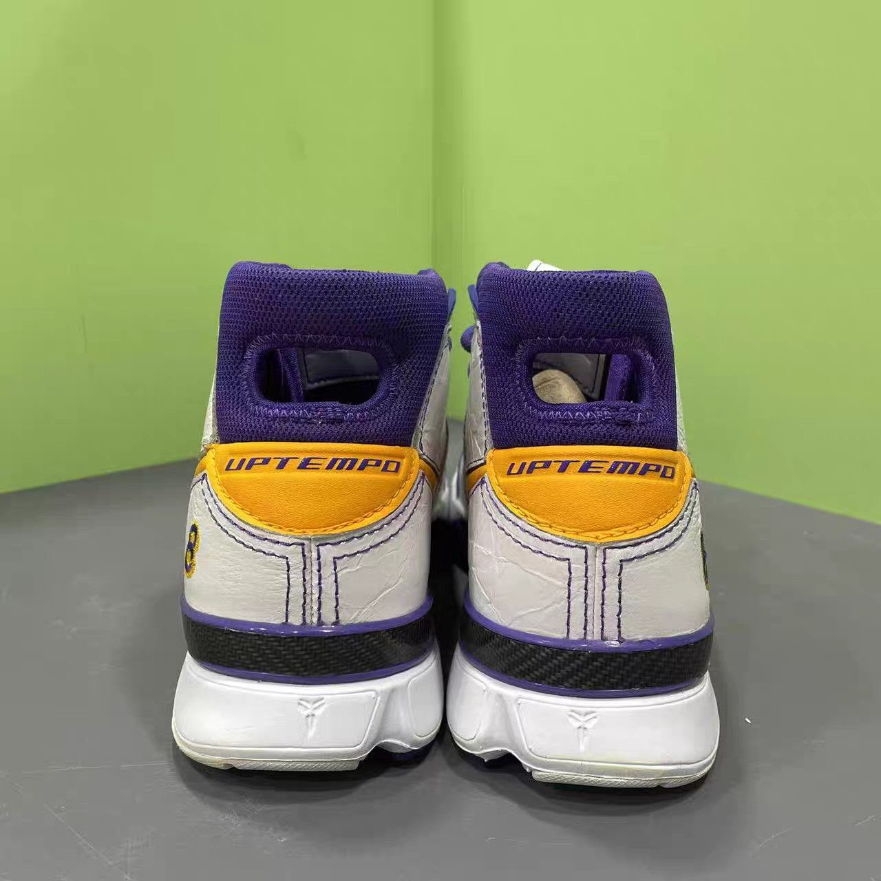 Nike Nike Lakers White/Purple Basketball Shoes K15 Size US 9.5 / EU 42-43 - 7 Thumbnail