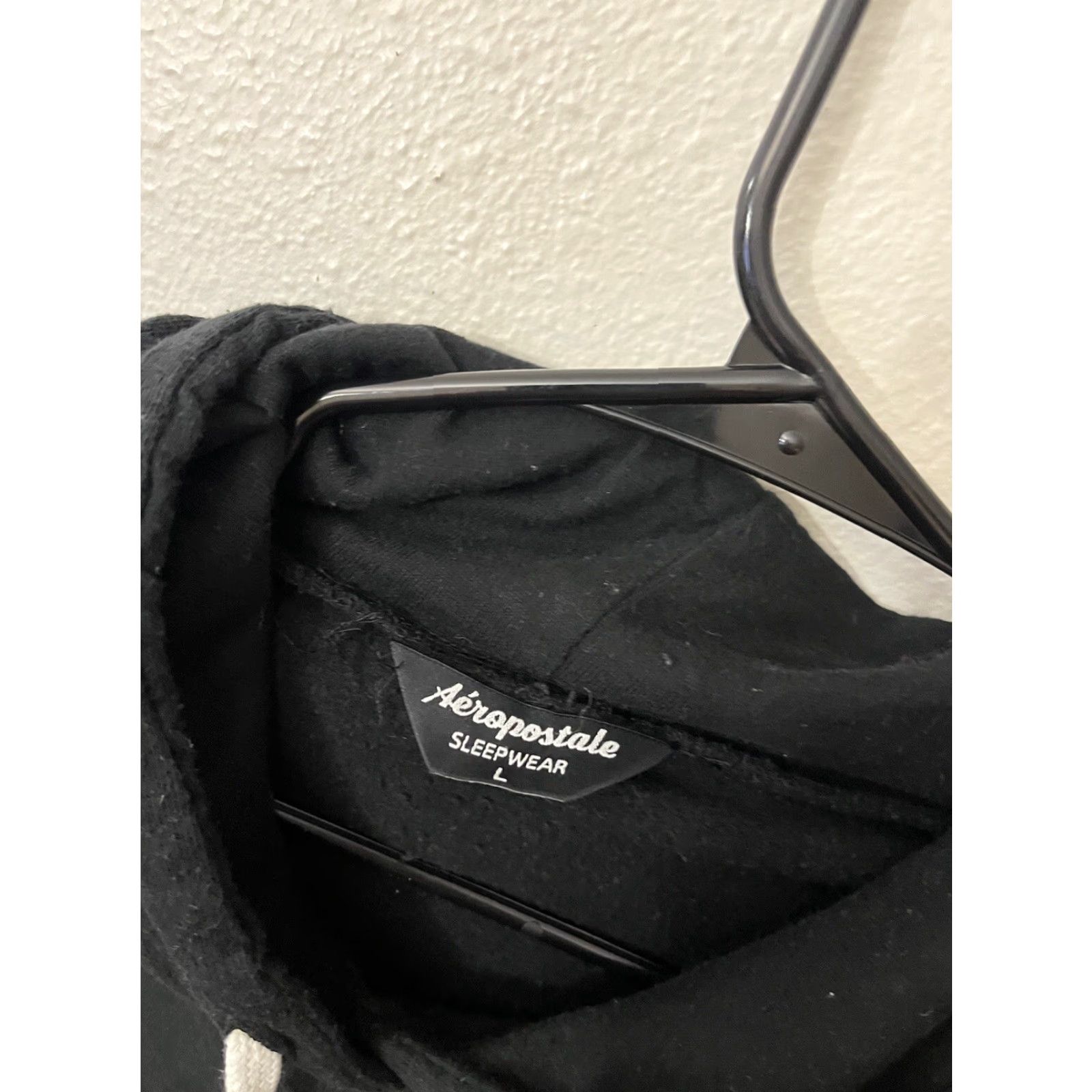 Vintage AERO Aeropostale Hoodie Women's Size L Pullover Sweatshirt Black Logo Hooded Size L / US 10 / IT 46 - 4 Thumbnail