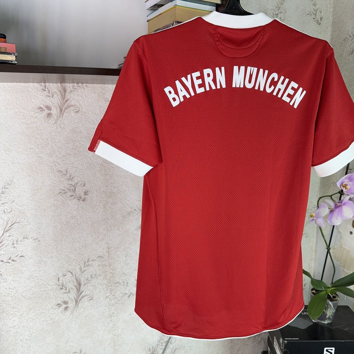 Vintage Adidas Bayern Munich Jersey 2009 Home Soccer Football M Size US S / EU 44-46 / 1 - 10 Thumbnail