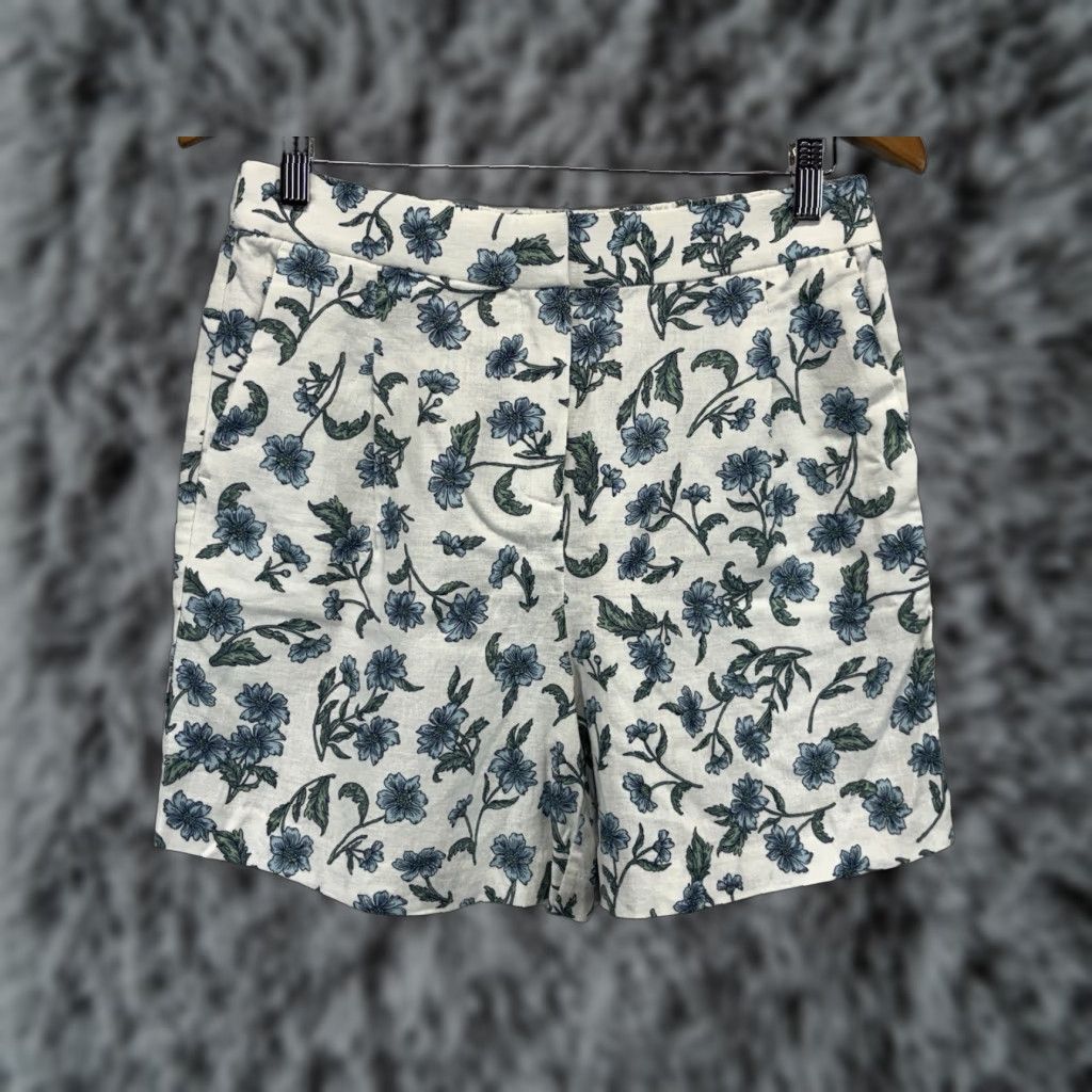 J.Crew J. Crew Linen Blend Floral Shorts Womens 8 White Pleated Vintage No 5 in Inseam Regular Mom Preppy Classic Shirt? Size 30" / US 8 / IT 44 - 1 Thumbnail