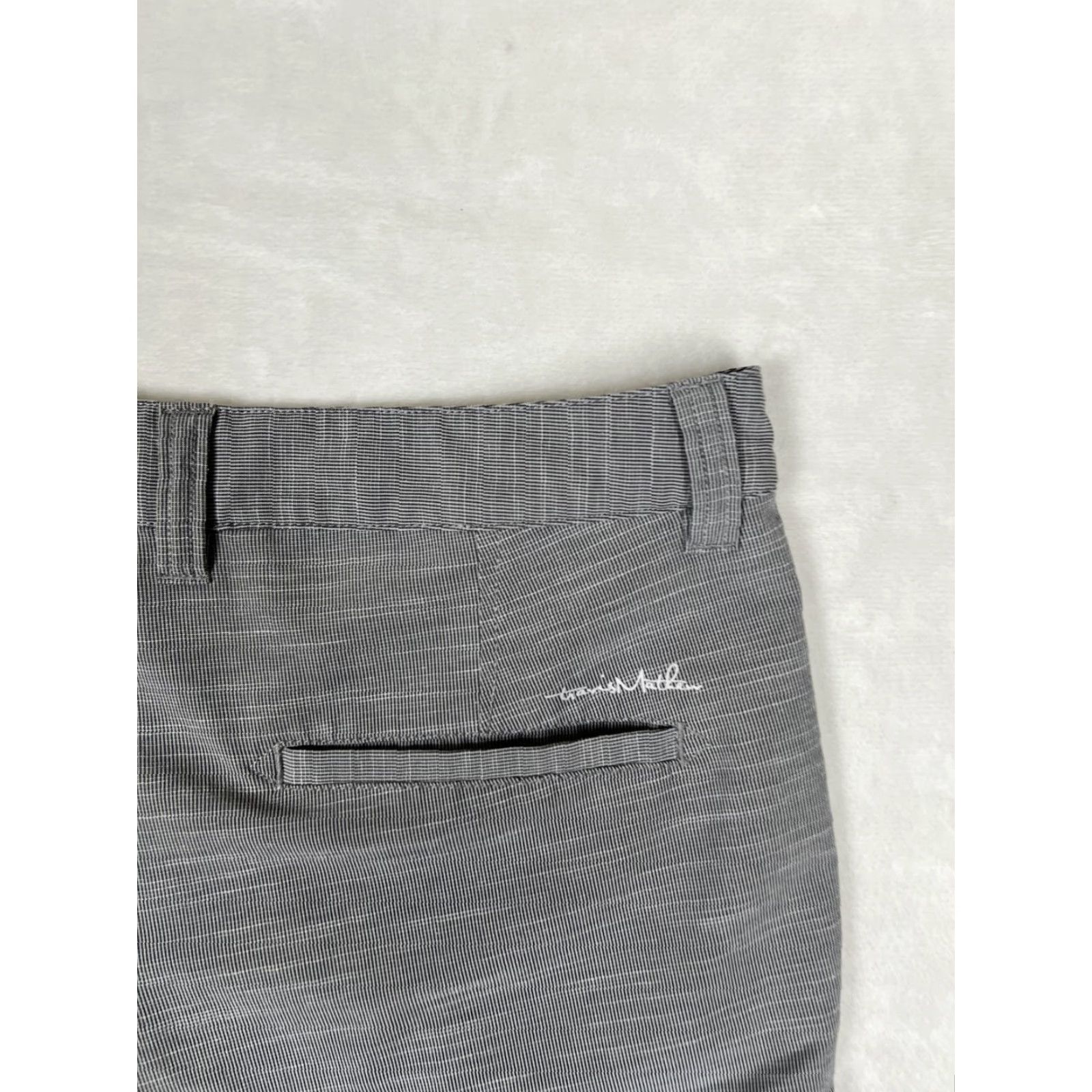 TravisMathew Travis Mathew Shorts Mens 32 Gray Check Golf Chino Pockets Casual Performance Size US 32 / EU 48 - 6 Thumbnail
