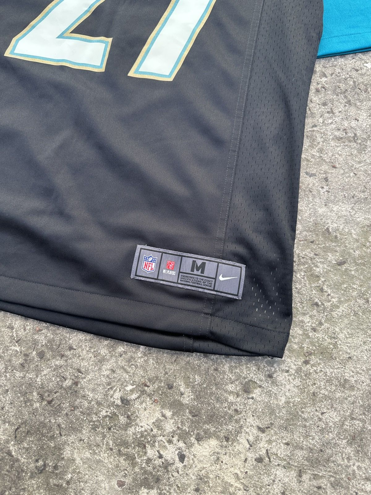 NFL × Nike Vintage NFL Nike JAGS 27 Fournette Jersey USA Football M Size US M / EU 48-50 / 2 - 4 Thumbnail