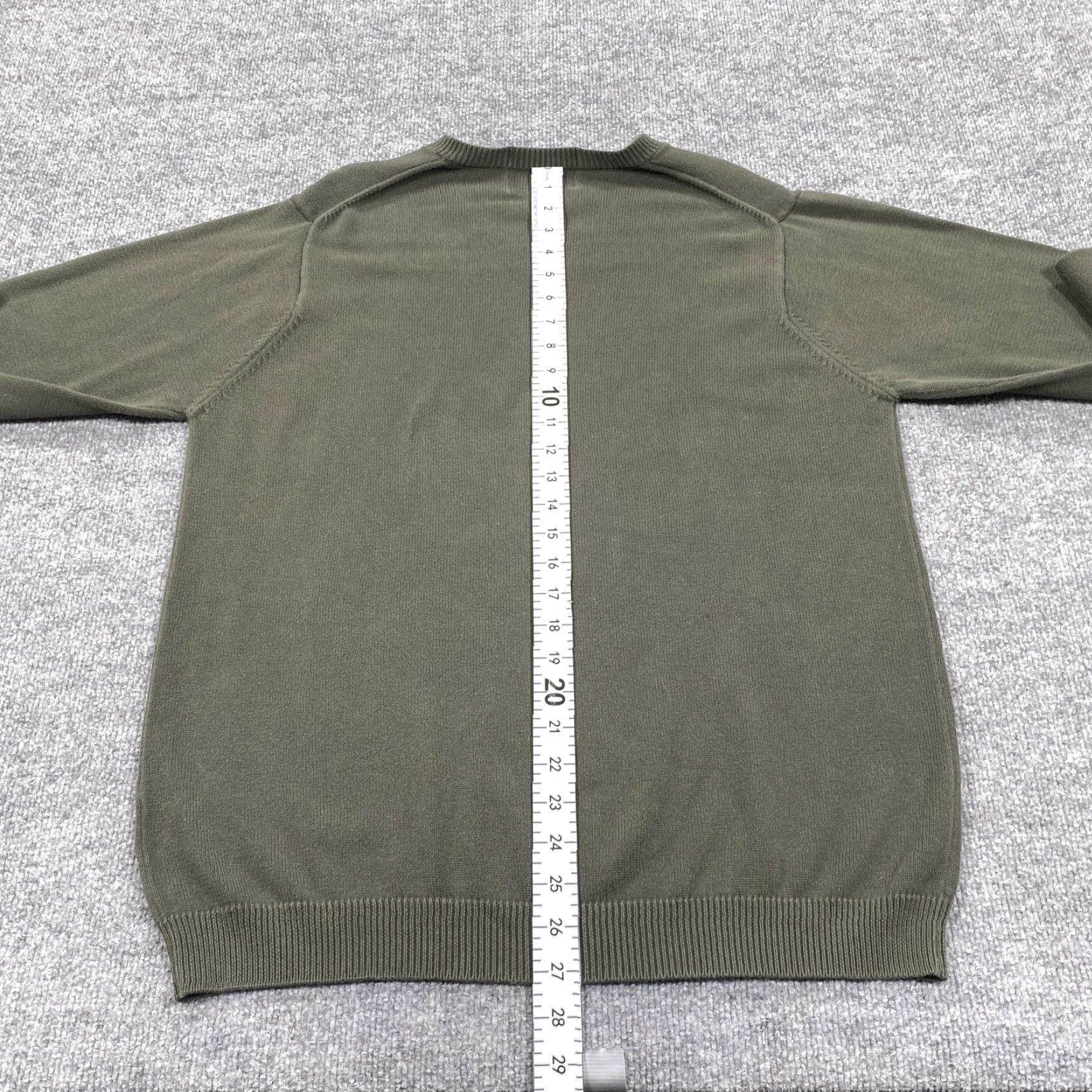 Eddie Bauer VINTAGE Eddie Bauer Mens LT Green V-Neck Cotton Pullover Sweater Size US L / EU 52-54 / 3 - 5 Thumbnail