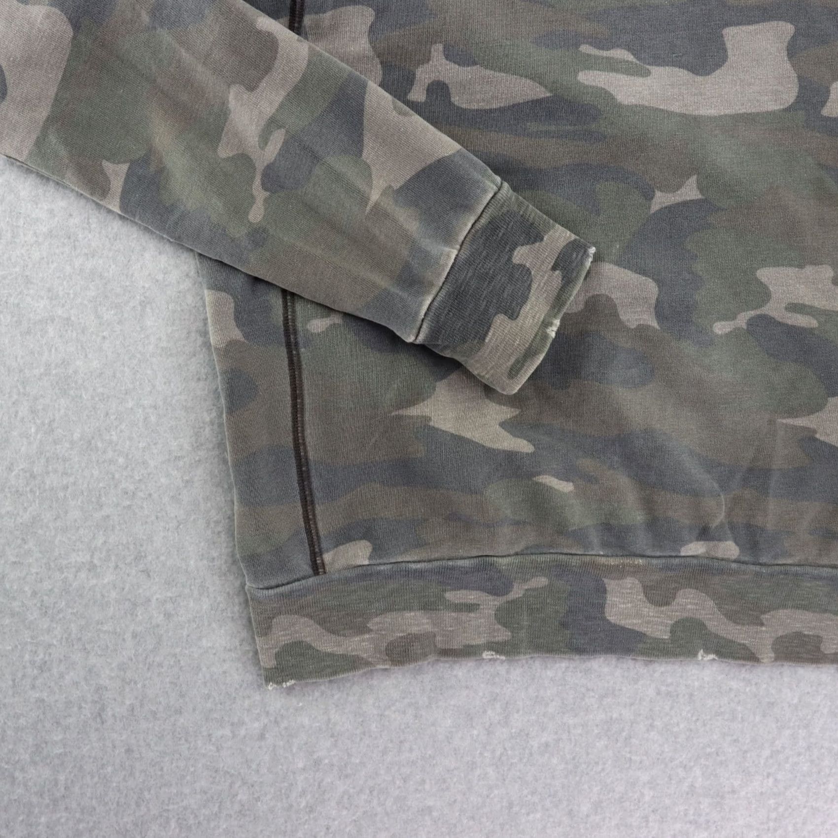 Vintage RAGDOLL XS Green Camo Sweatshirt - Mens Vintage Size XS / US 0-2 / IT 36-38 - 6 Thumbnail