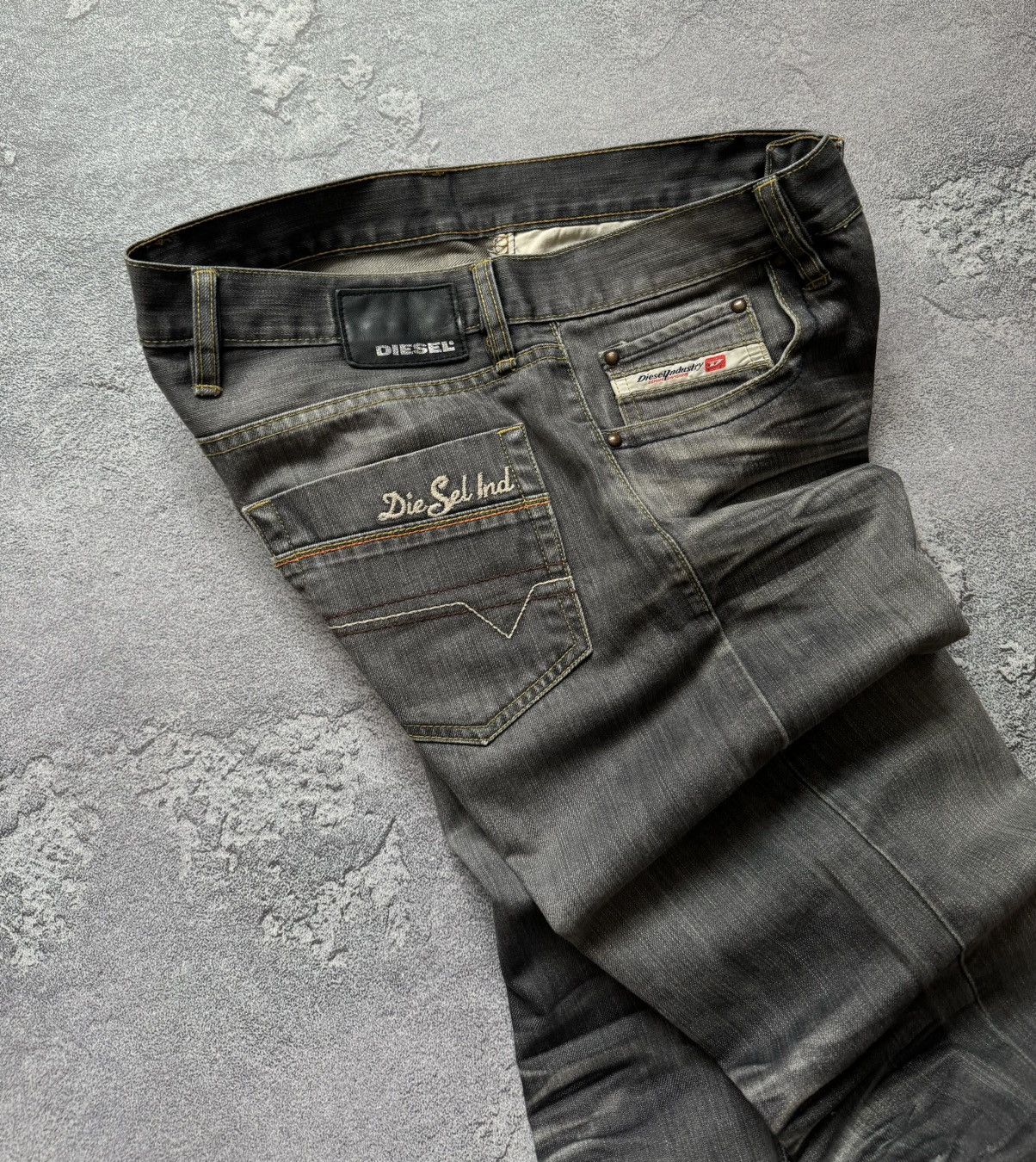 Diesel × Diesel Black Gold Diesel 34/34 relaxed denim pant trouser Jean chino distresse Size US 34 / EU 50 - 19 Thumbnail