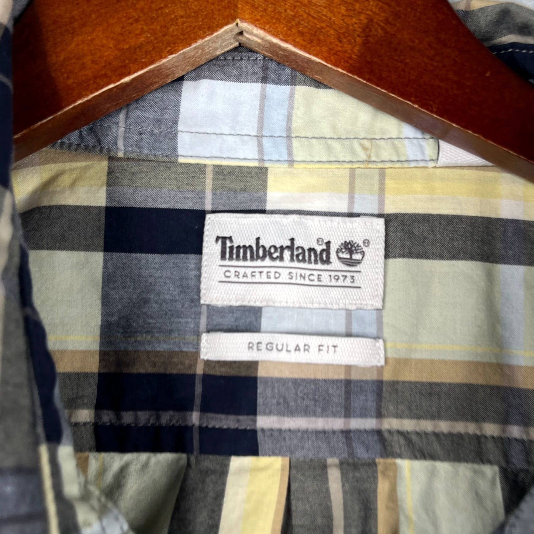 Timberland Timberland Plaid Shirt Regular Fit Short Sleeve Button-Up XL Mens Multicolor Black Gold Pocket Size US XL / EU 56 / 4 - 4 Thumbnail