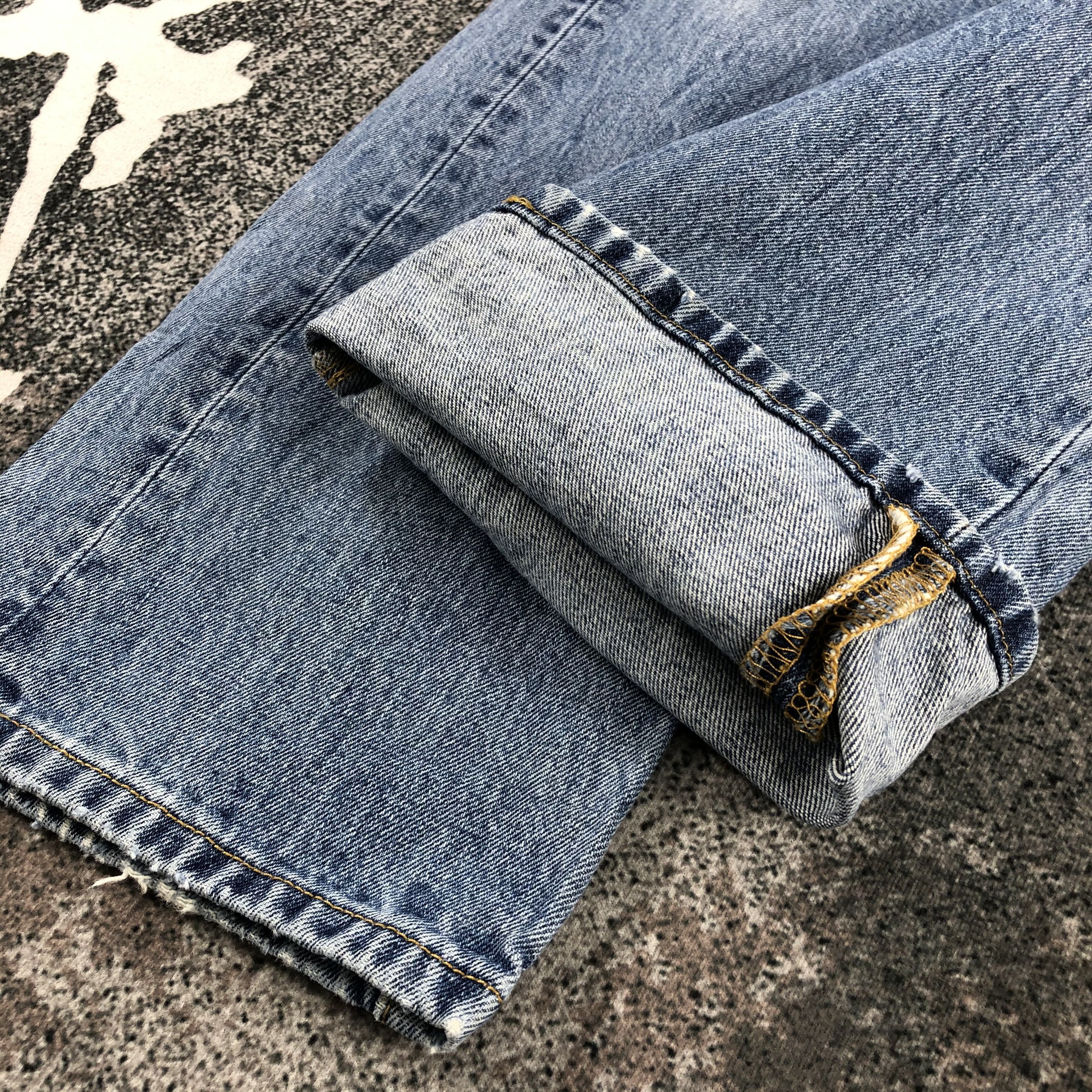 Levi's Vintage Levi's 501 Jeans Distress Medium Wash Denim KJ1069 Size US 32 / EU 48 - 7 Thumbnail