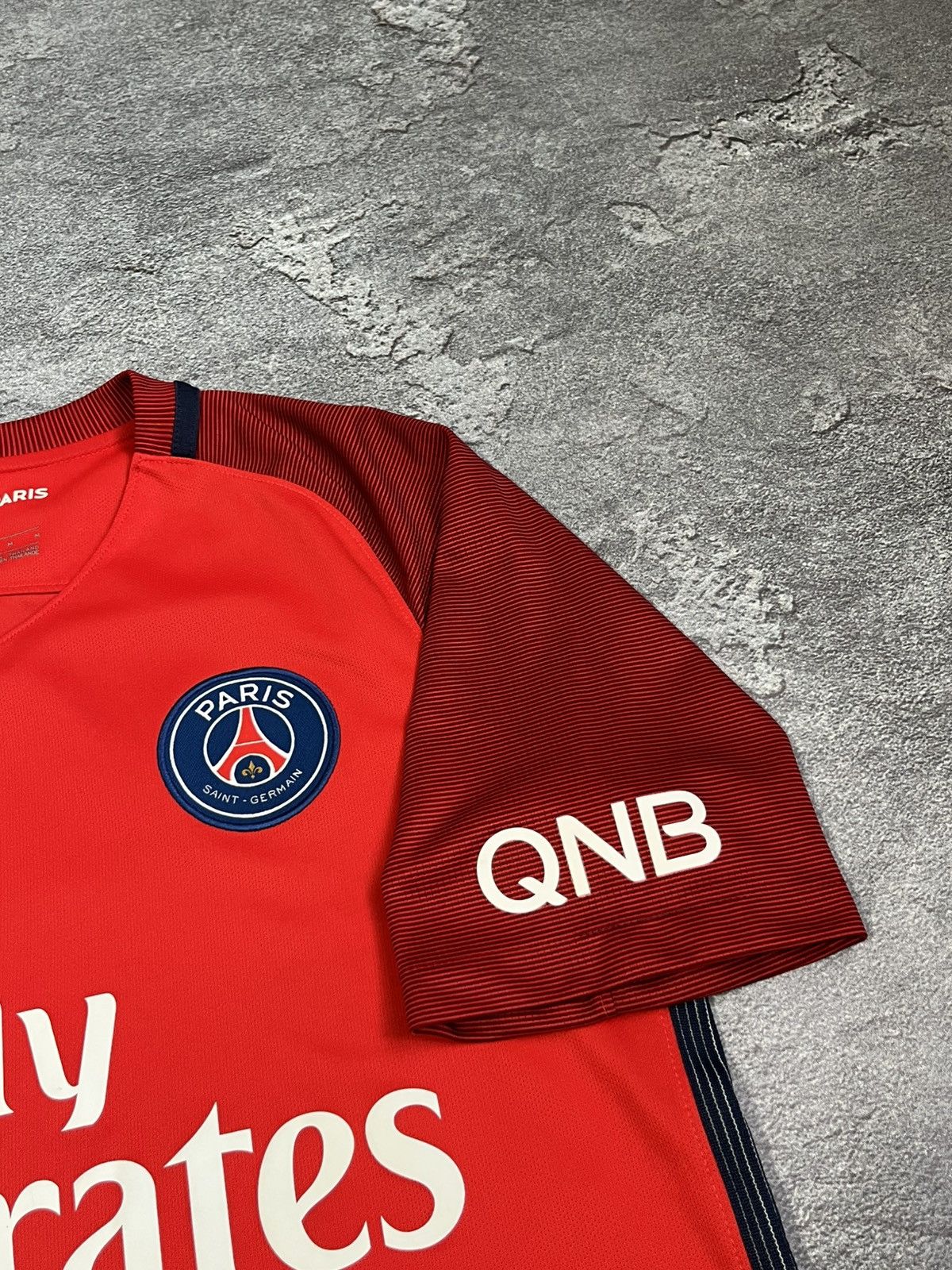 Nike Nike Paris Saint Germain PSG 2016-2017 Soccer Jersey Shirt Size US M / EU 48-50 / 2 - 3 Thumbnail