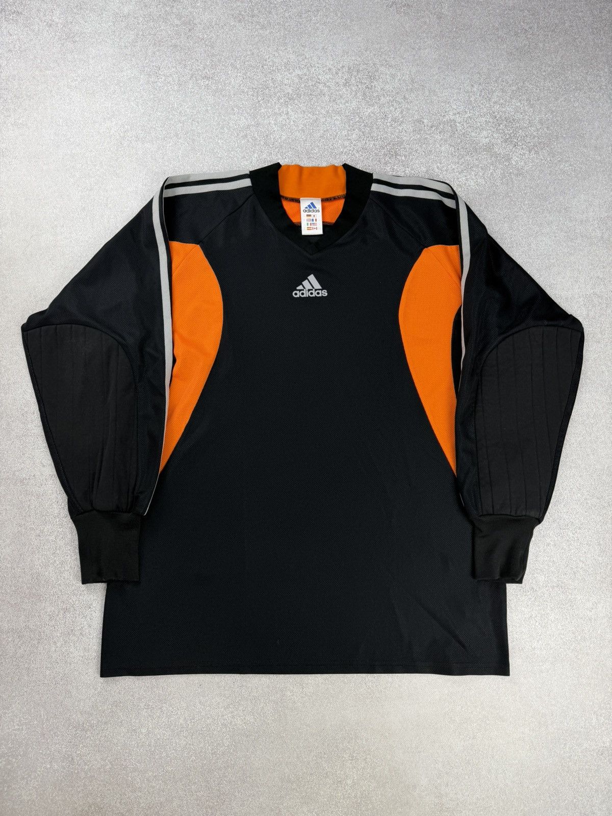 Adidas Vintage Adidas Goalkeeper Jersey Men’s Size M Size US M / EU 48-50 / 2 - 2 Thumbnail
