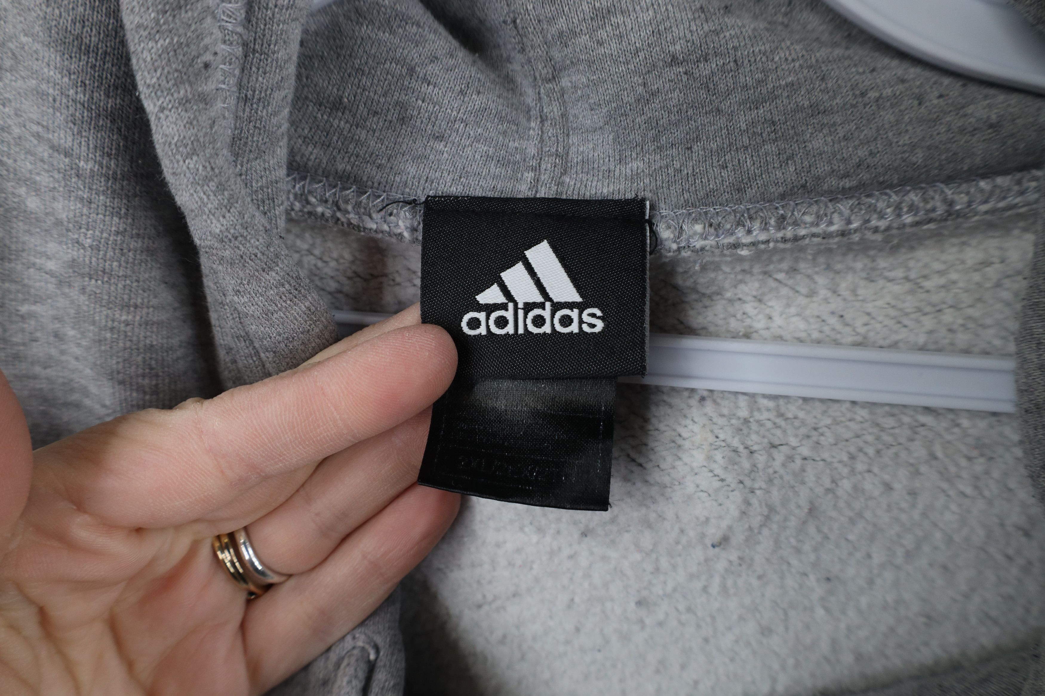 Adidas × Vintage Vintage Y2K Adidas Detroit Pistons Basketball Hoodie Gray Size US XXL / EU 58 / 5 - 4 Thumbnail