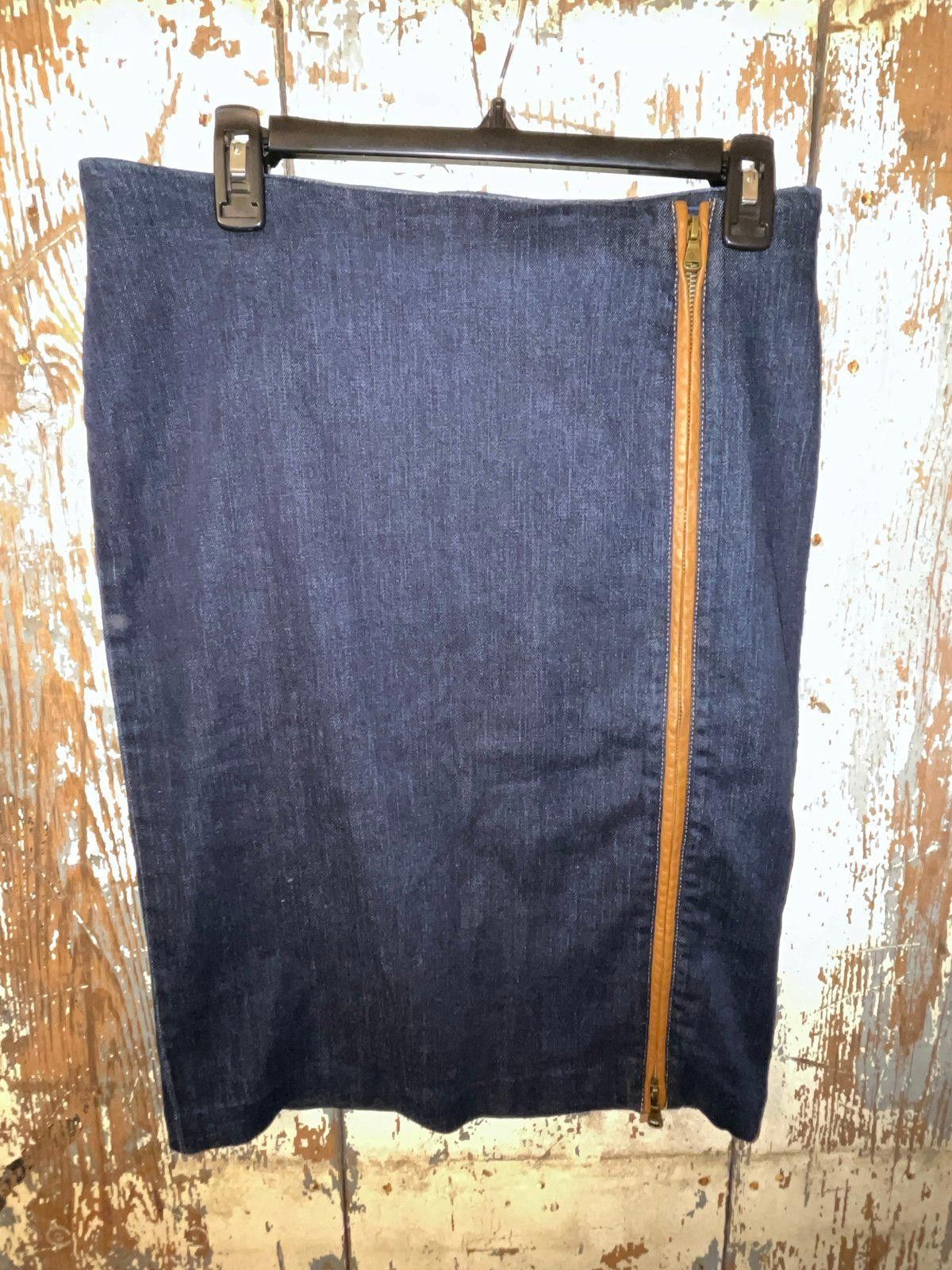 Lauren Ralph Lauren Ralph Lauren Denim skirt, leather trim, zipper, size 8 Size 32" / US 10 / IT 46 - 3 Thumbnail