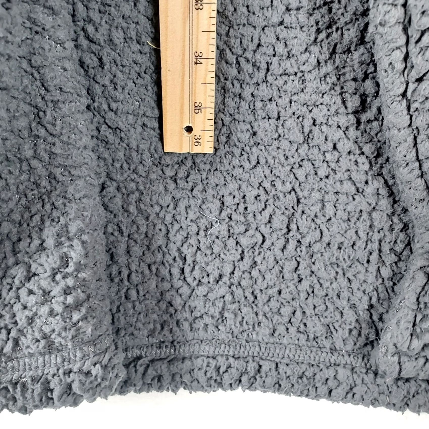 Vintage Pottery Barn Robe Bathrobe Sherpa Plush Medium Gray Polyester Mens Womens Unisex Long Sleeve Belted Tie Winter Size ONE SIZE - 4 Thumbnail