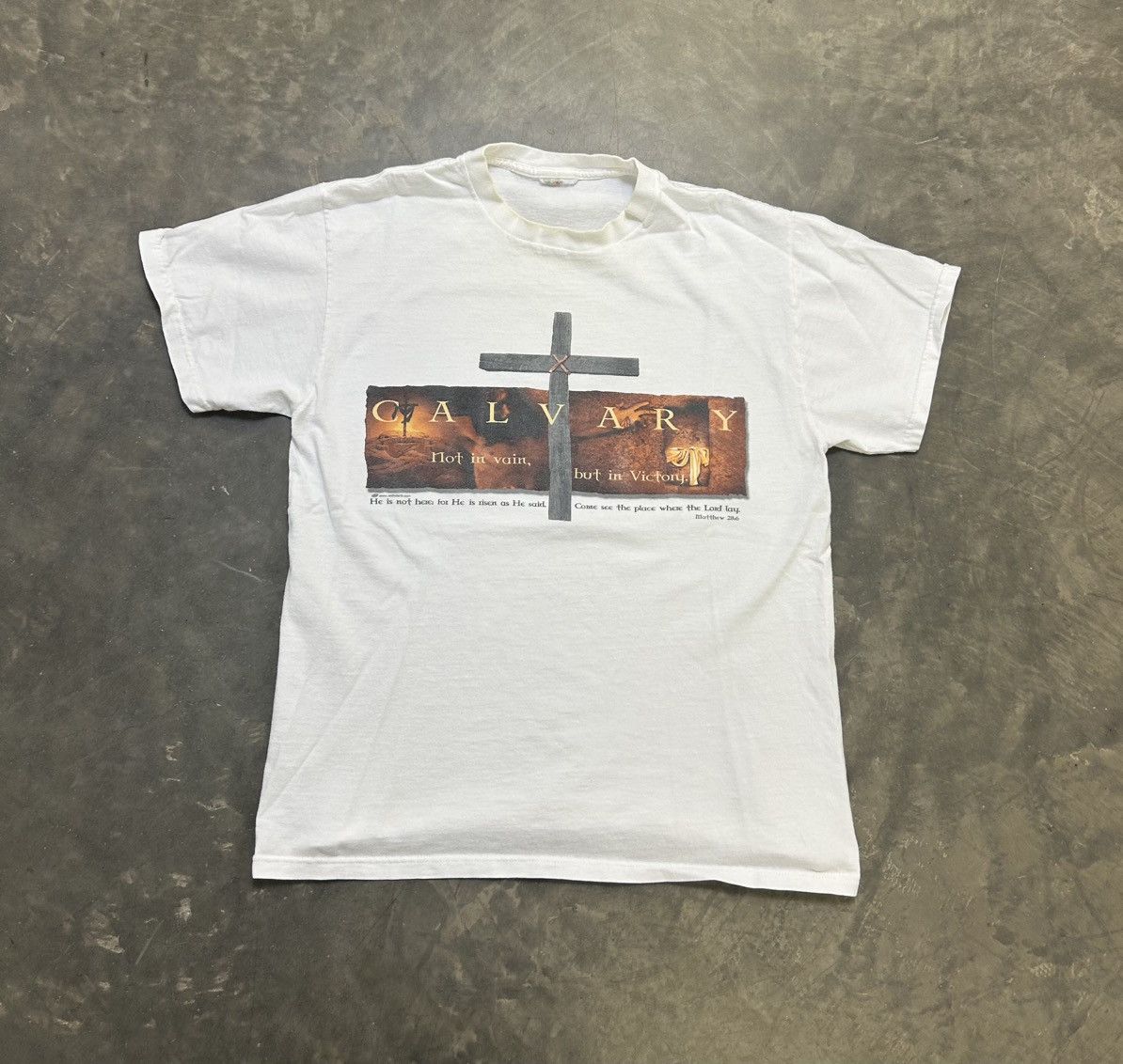 Vintage Calvary not in vain vintage Jesus tee Size US M / EU 48-50 / 2 - 1 Thumbnail