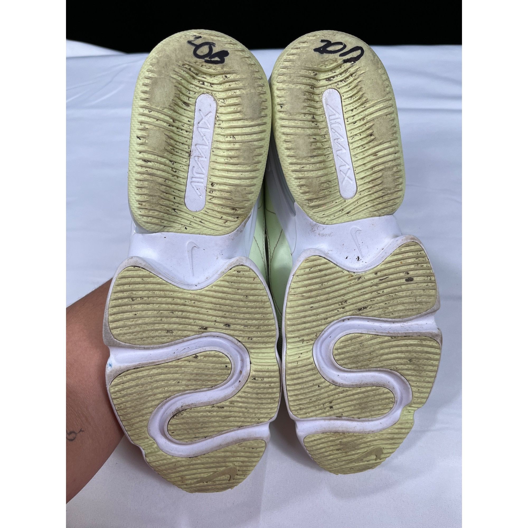 Nike Nike Womens Lime Ice green Air Max Infinity 2 Size 11 SKU 73 Size US 11 / IT 41 - 7 Thumbnail
