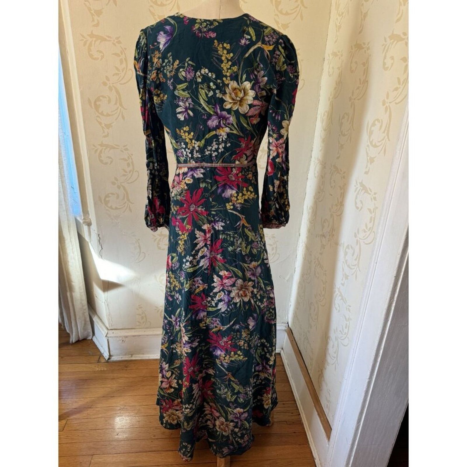 Sachin & Babi Ladies 8 Sachin & Babin Stunning 100% Silk Floral Maxi Dress Size M / US 6-8 / IT 42-44 - 8 Thumbnail