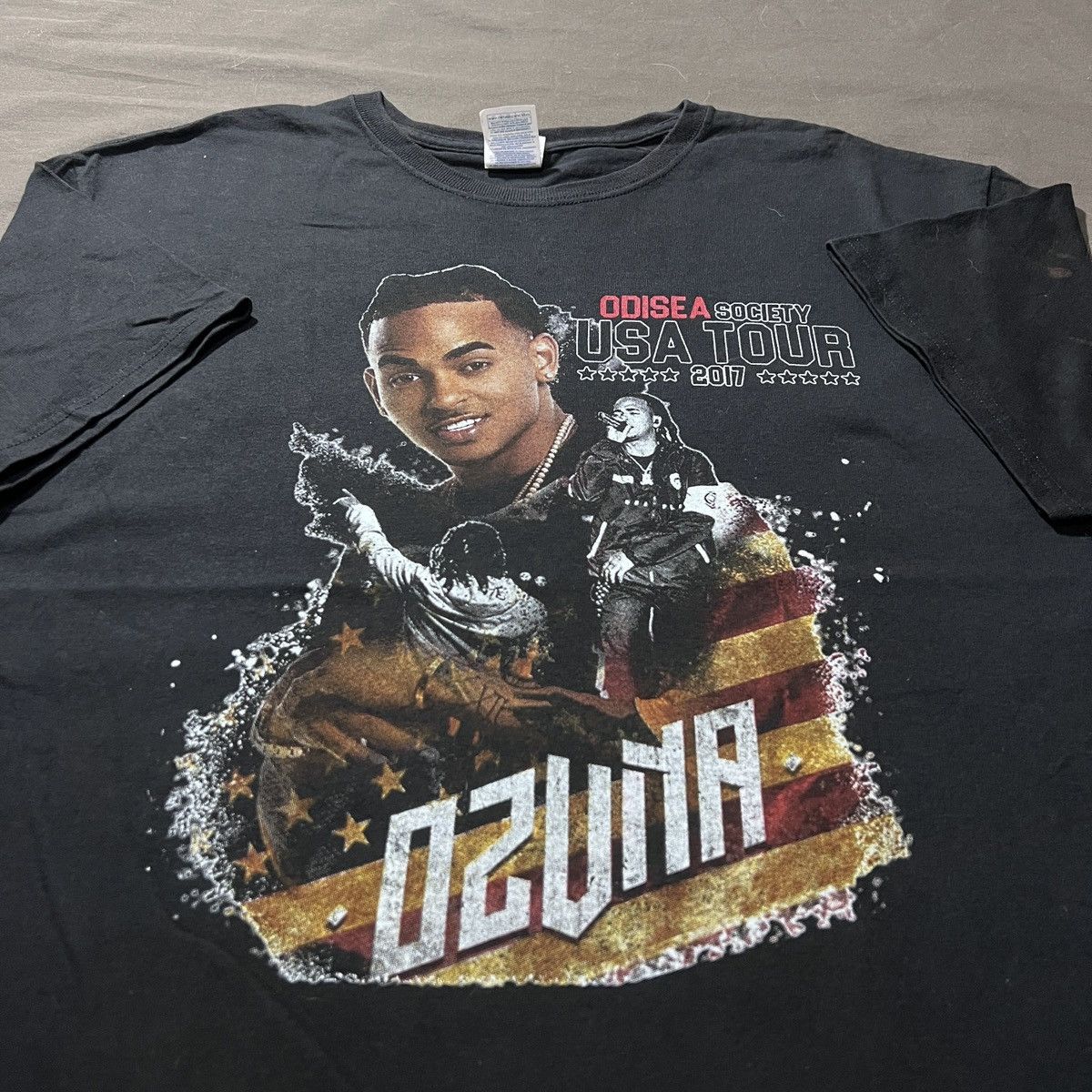 Rap Tees Ozuna Odisea Society USA Tour Tee R&B Latin pop Size US L / EU 52-54 / 3 - 1 Thumbnail