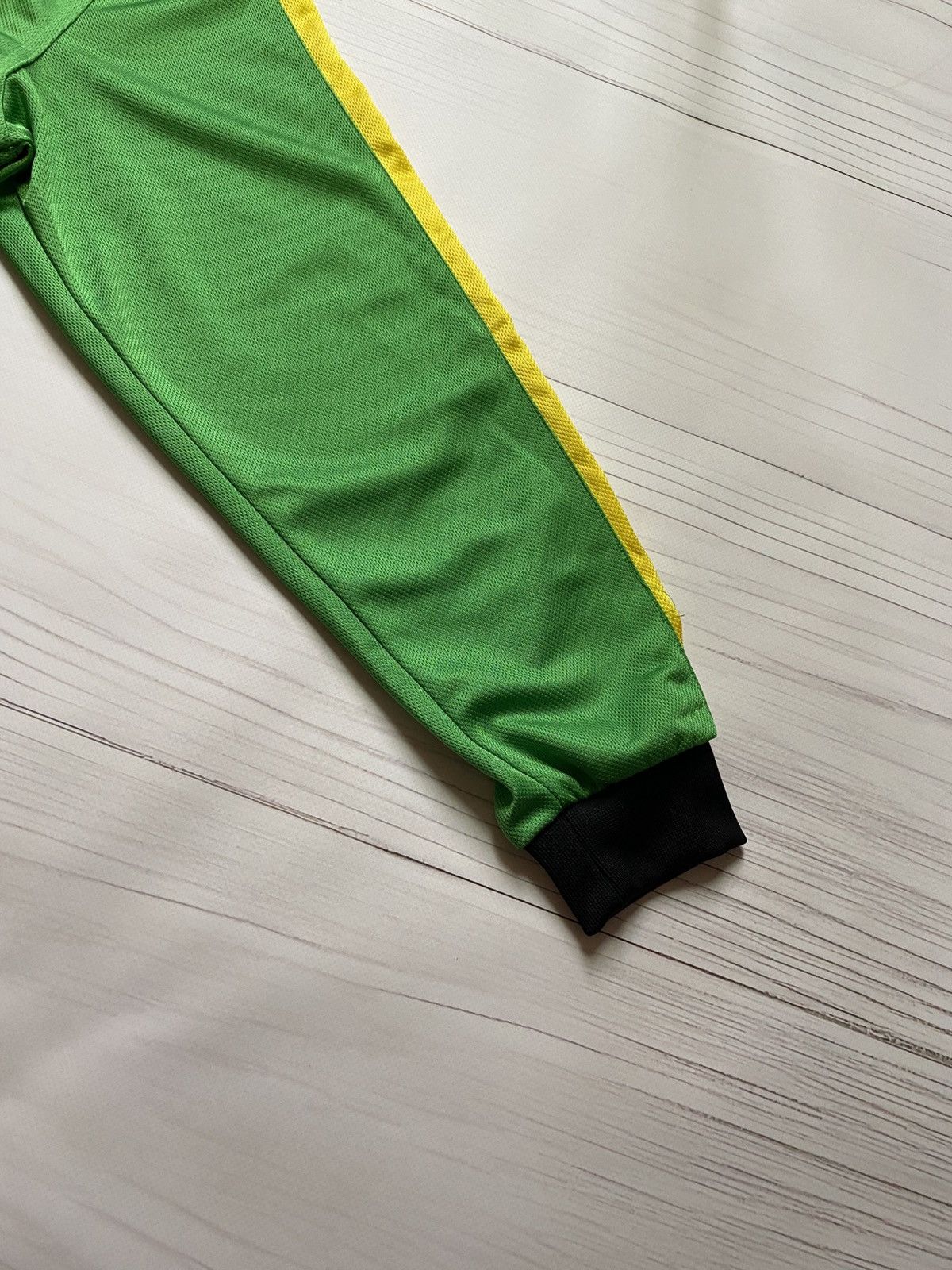 Umbro Umbro Tampereen Ilves 2000/01 home Match Worn #9 longlsleeve Size US S / EU 44-46 / 1 - 15 Thumbnail