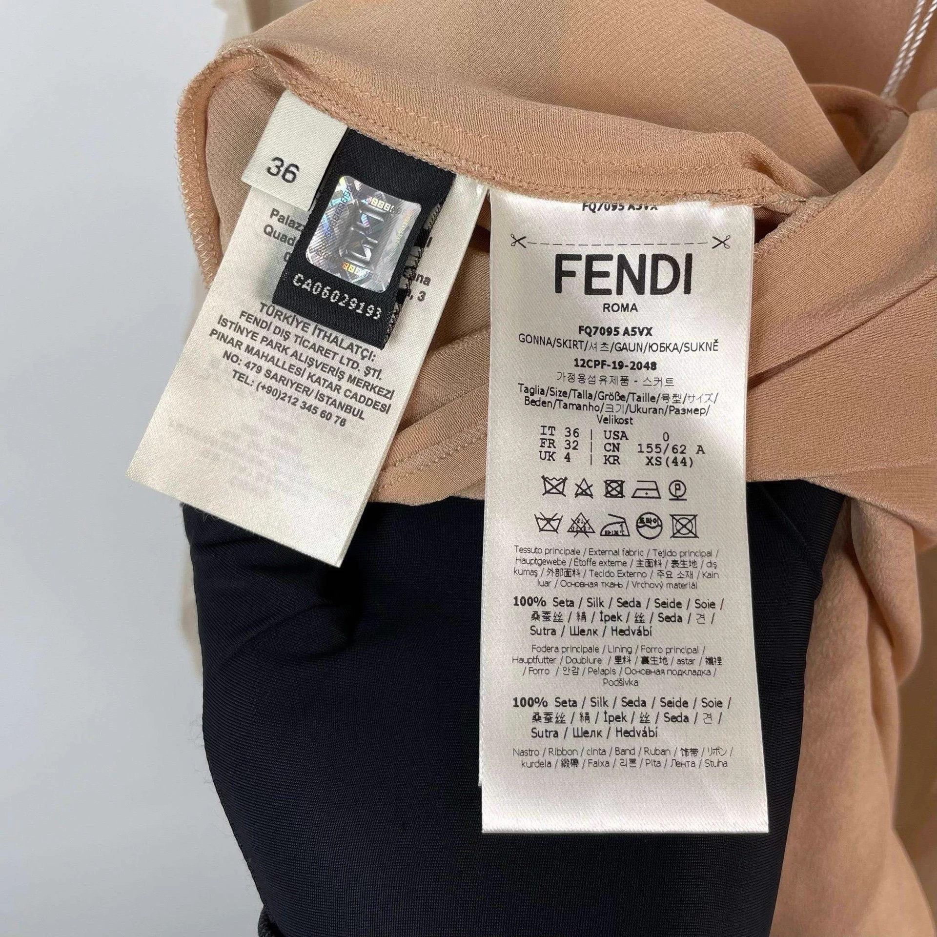 Fendi Fendi Pleated Skirt 36 Size 26" / US 2 / IT 38 - 4 Thumbnail
