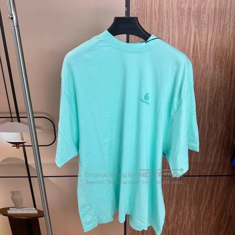 Balenciaga Balenciaga Mint Green Bieber Short Sleeve Size US L / EU 52-54 / 3 - 1 Thumbnail