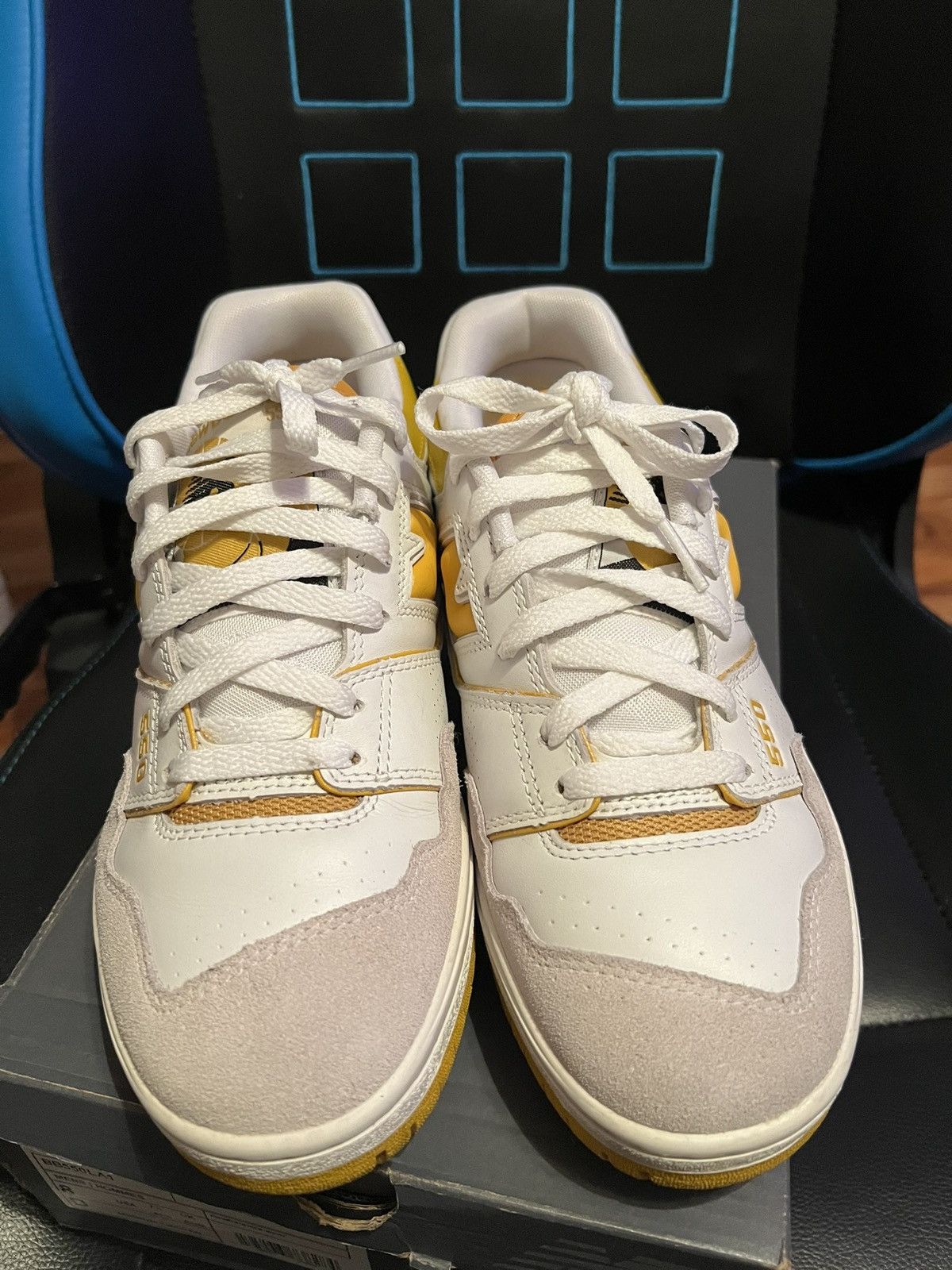 New Balance New Balance 550 Varsity Gold Size US 8 / EU 41 - 5 Thumbnail