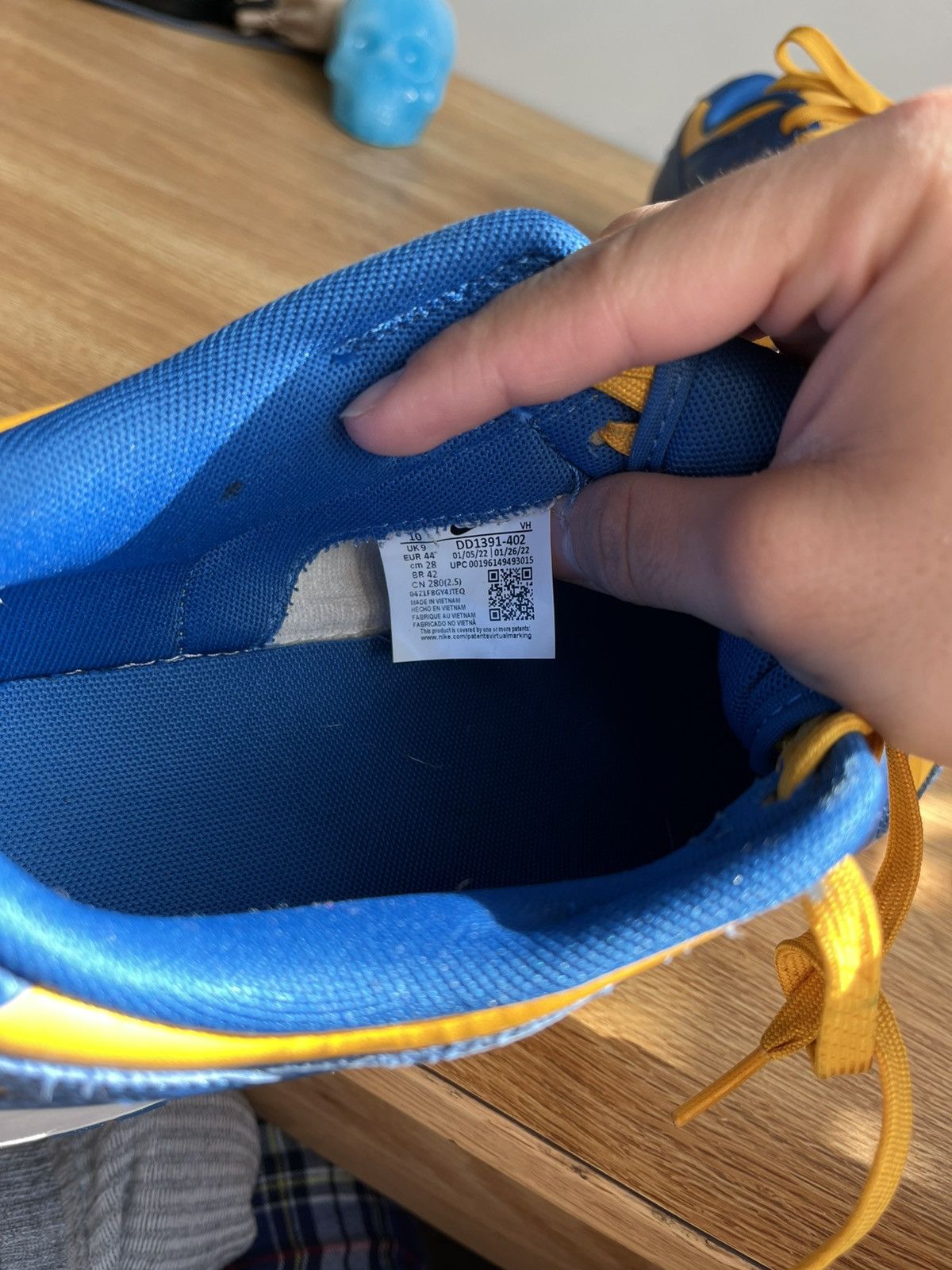 Nike Nike Dunks UCLA edition Size US 10 / EU 43 - 8 Thumbnail