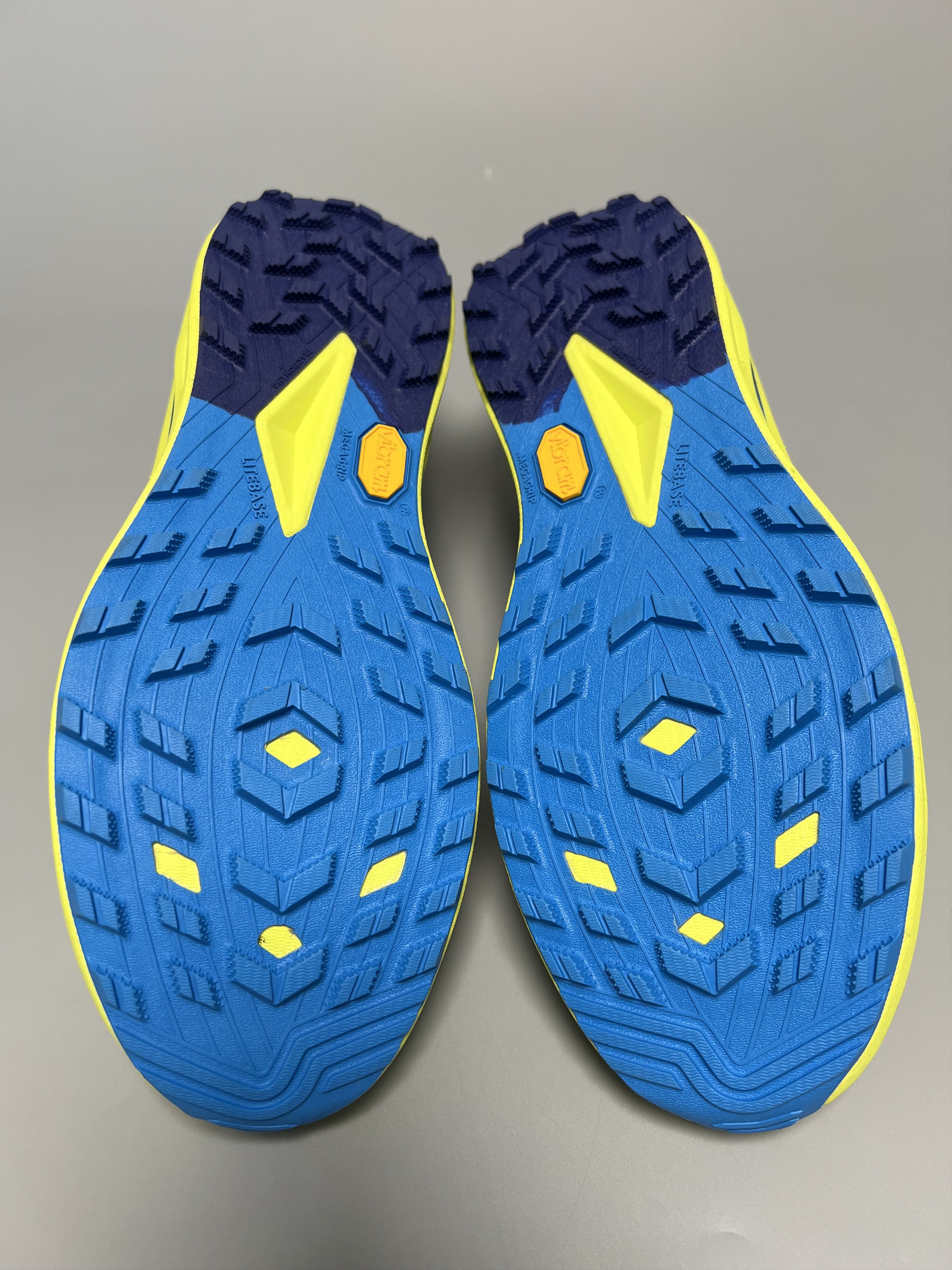 Hoka 10D Hoka One One Zinal 2 Men's Trail Running Shoes Size US 10 / EU 43 - 15 Thumbnail
