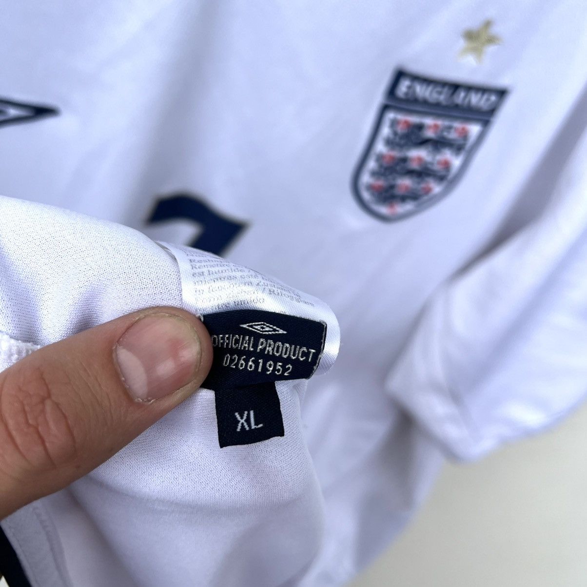 Umbro ENGLAND 2005 / 2007 jersey FOOTBALL SHIRT Umbro Size US XL / EU 56 / 4 - 8 Thumbnail