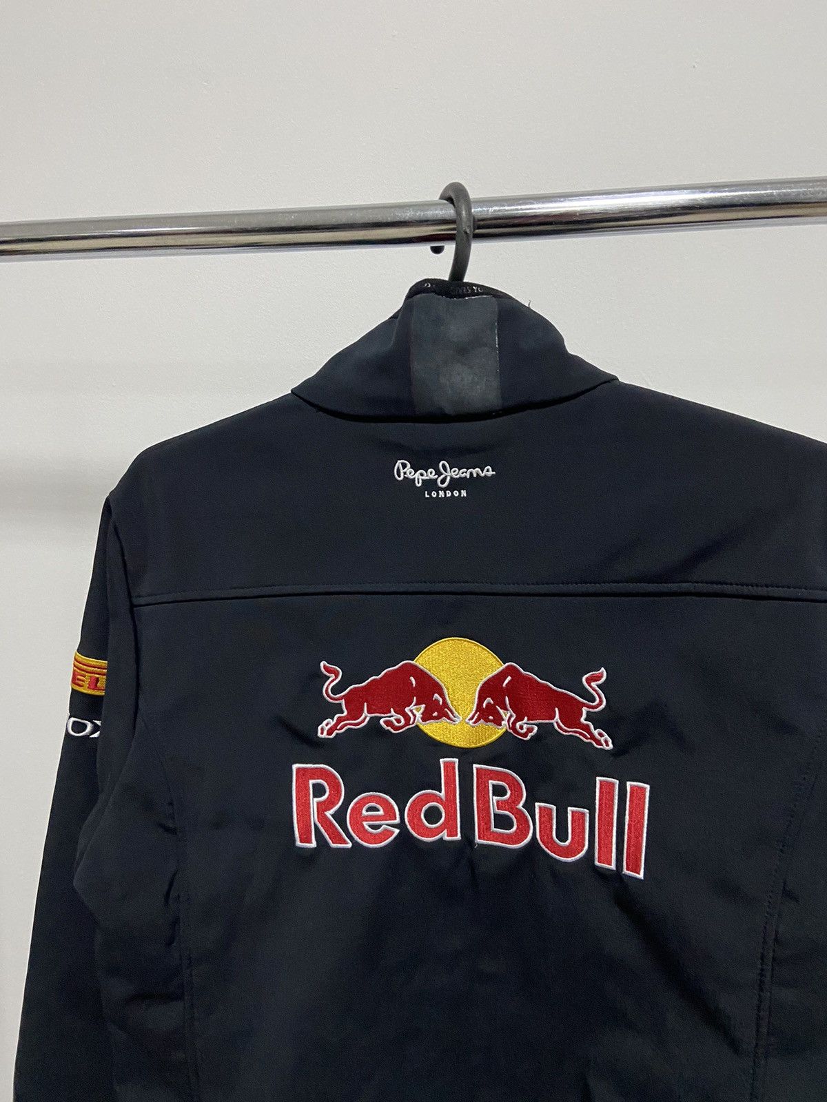 Red Bull Red Bull formula one team Vintage Jacket Racing Big Logo Size US S / EU 44-46 / 1 - 4 Thumbnail